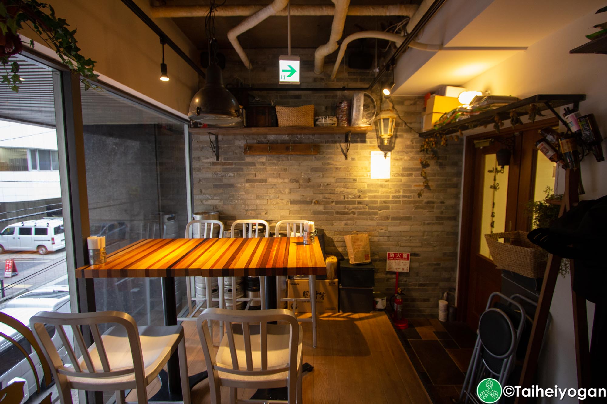 Himalaya Table - Interior - Tables