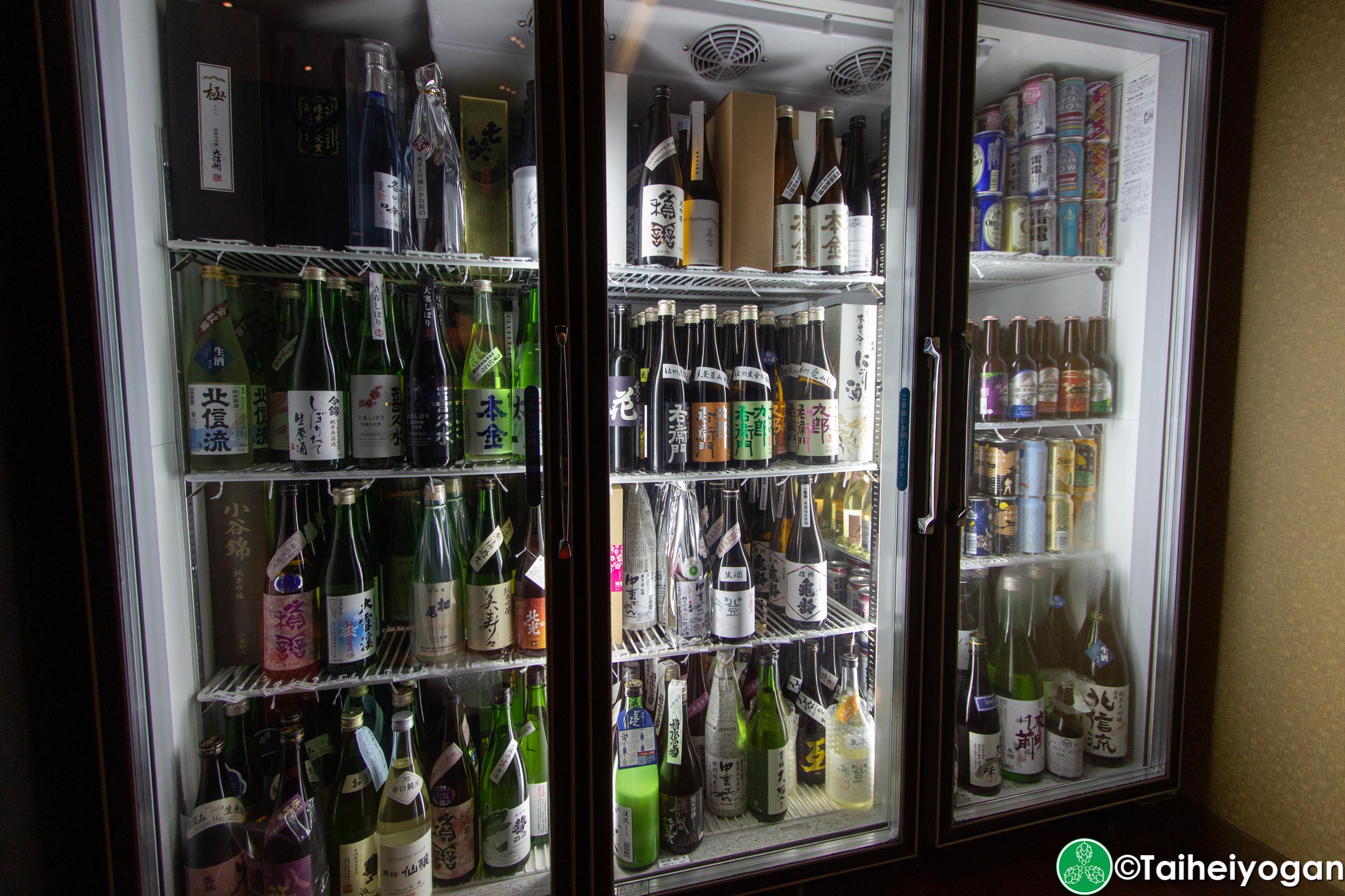 Shinshu Osake Mura - 信州お酒村 - Interior - Bottle Shop Area