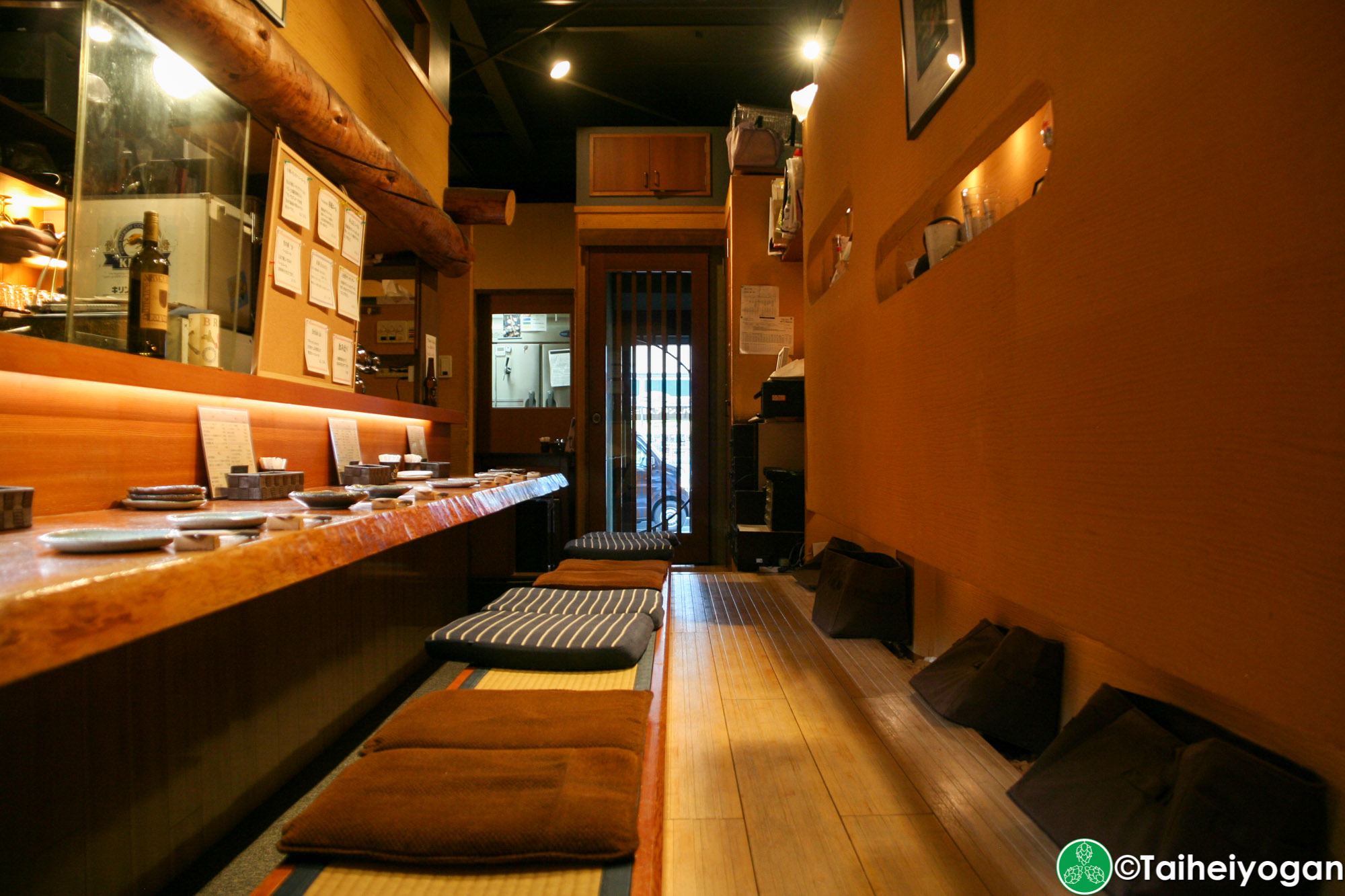 横濱金沢ブルワリーLa Fusion・Yokohama Kanazawa Brewery - La Fusion - Interior - Bar Counter Seating