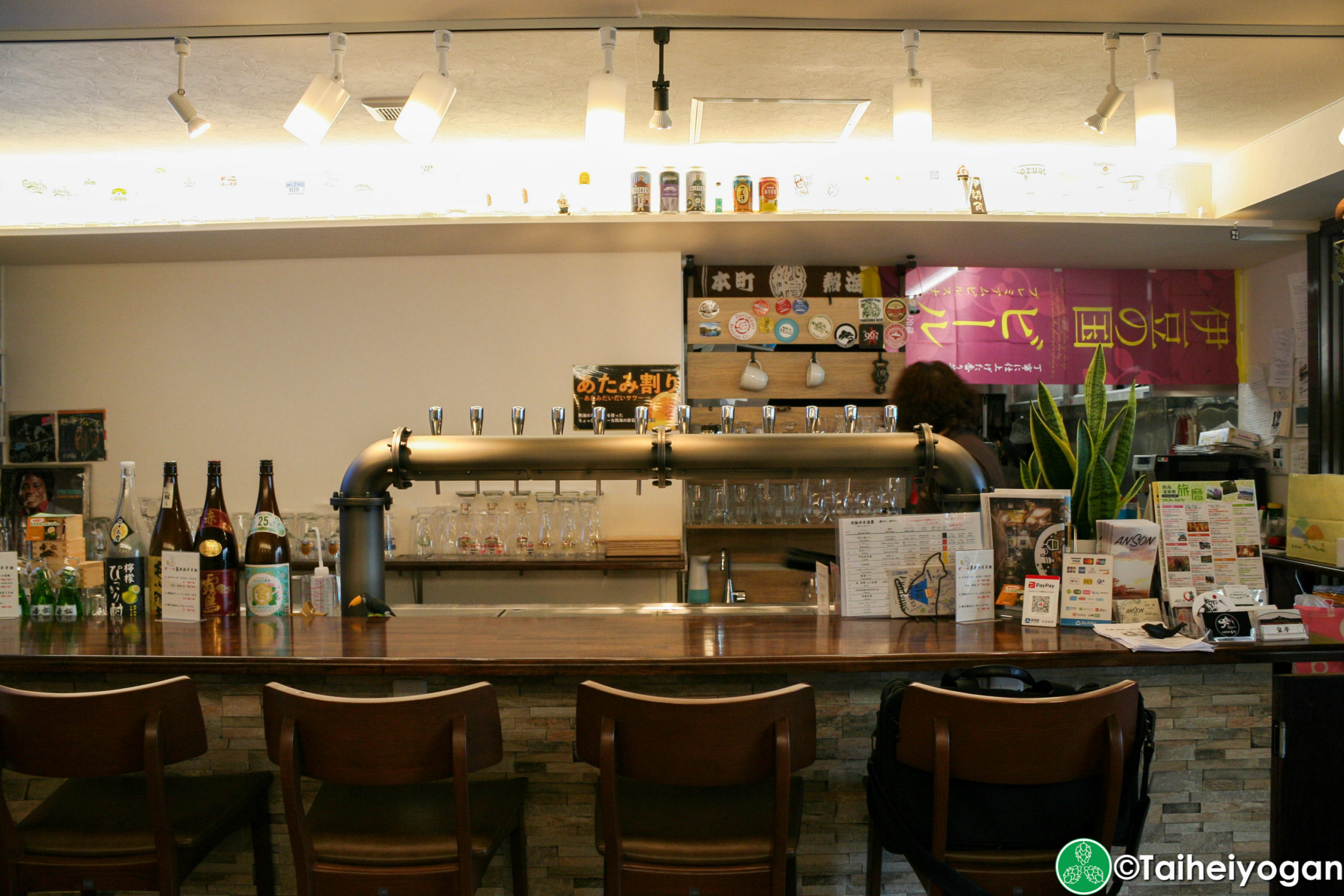 Craft Beer Café 熱海の麥酒屋・Craft Beer Café Atami Mugishuya - Interior - Craft Beer Taps
