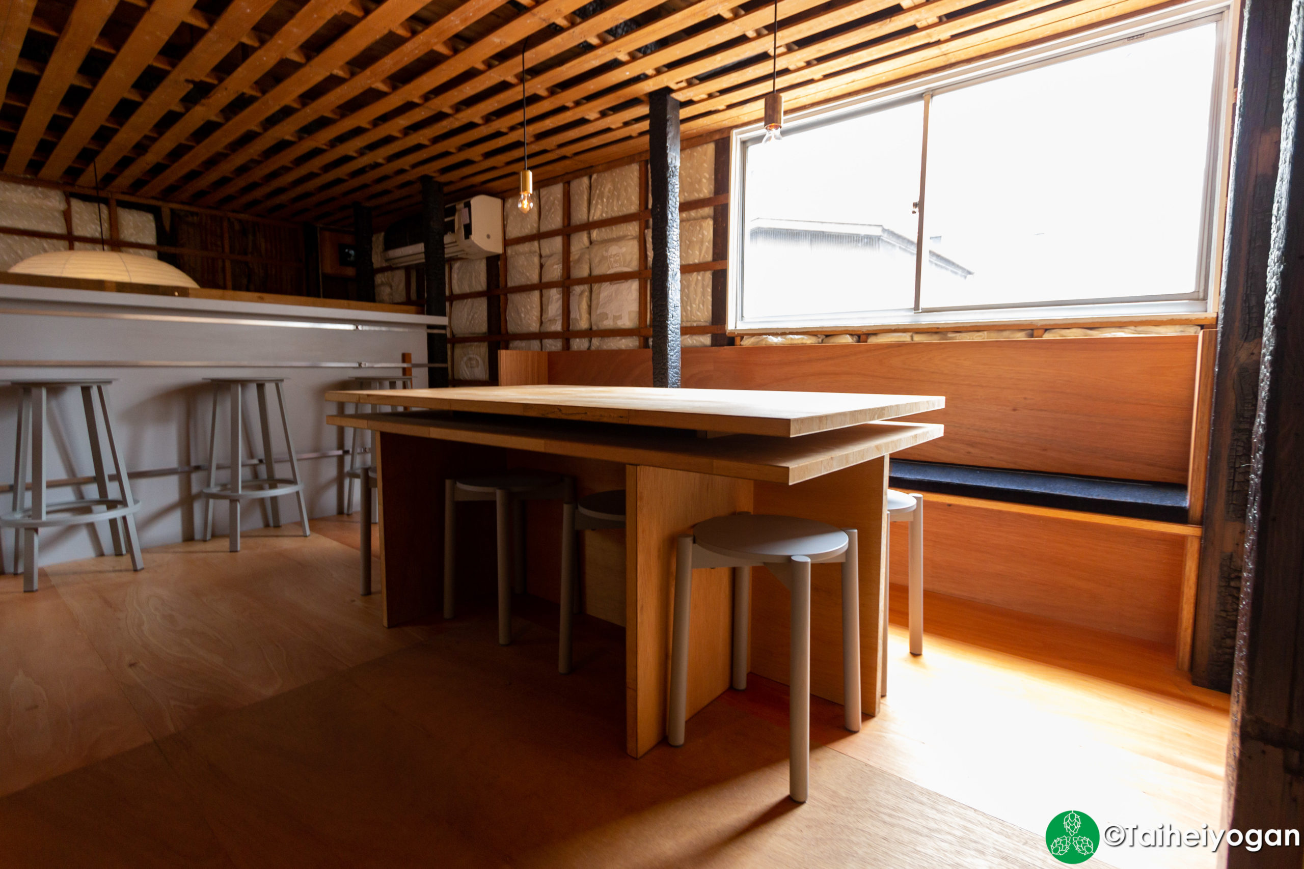 Mikkeller Kanda - Interior - 3F Seating Area - Communal Table Seating