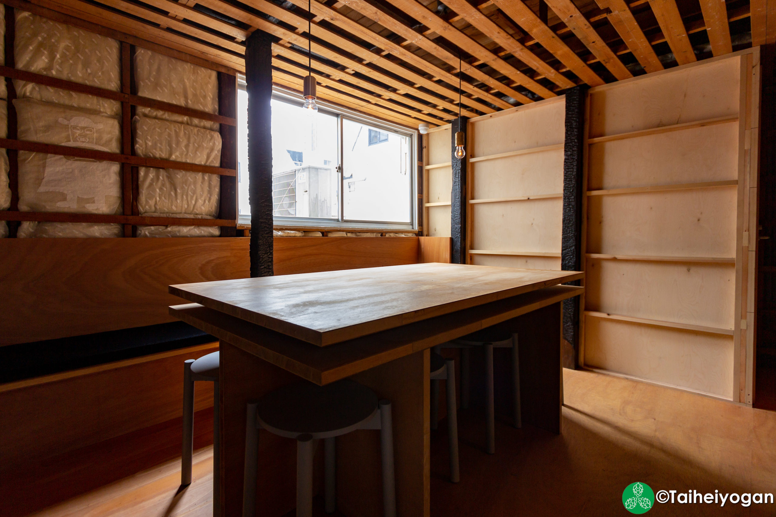 Mikkeller Kanda - Interior - 3F Seating Area - Communal Table Seating