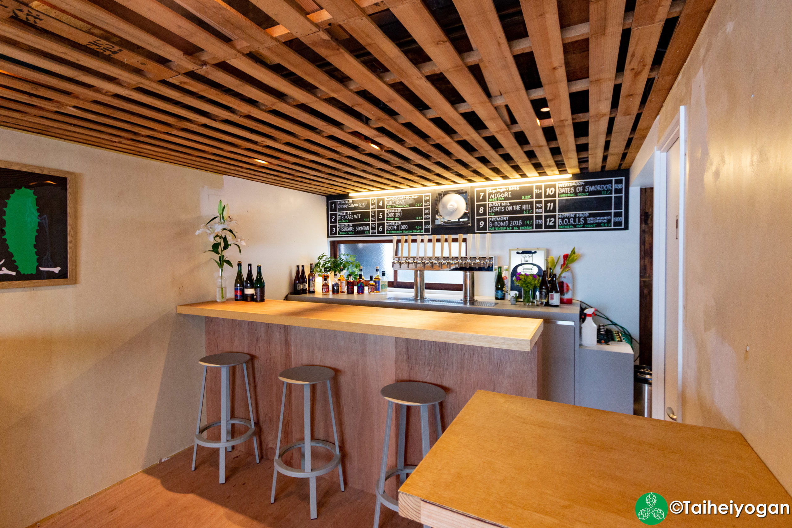 Mikkeller Kanda - Interior - 2F Mikkeller Bar - Bar Counter