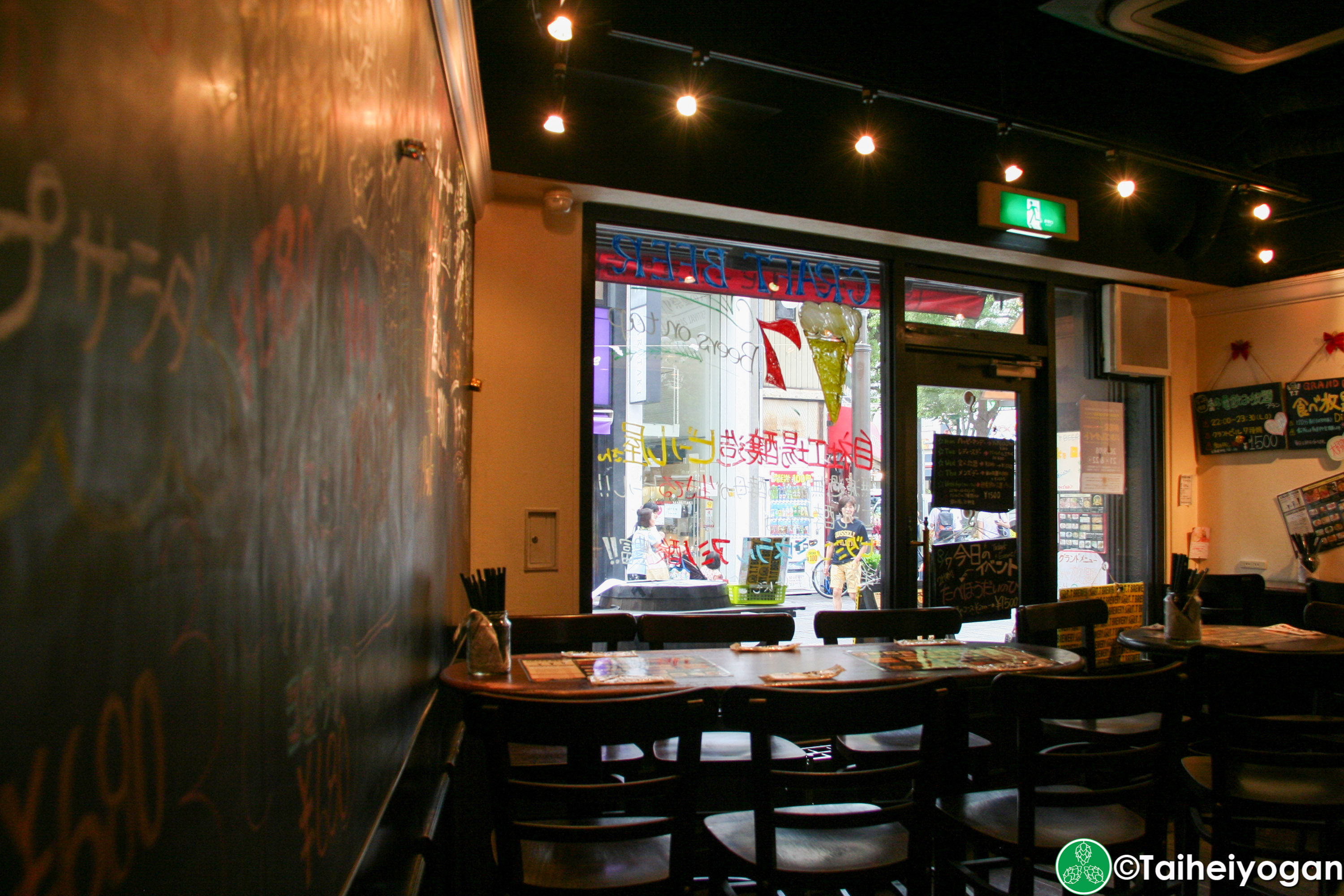 T.T Brewery - Interior - Table Seating