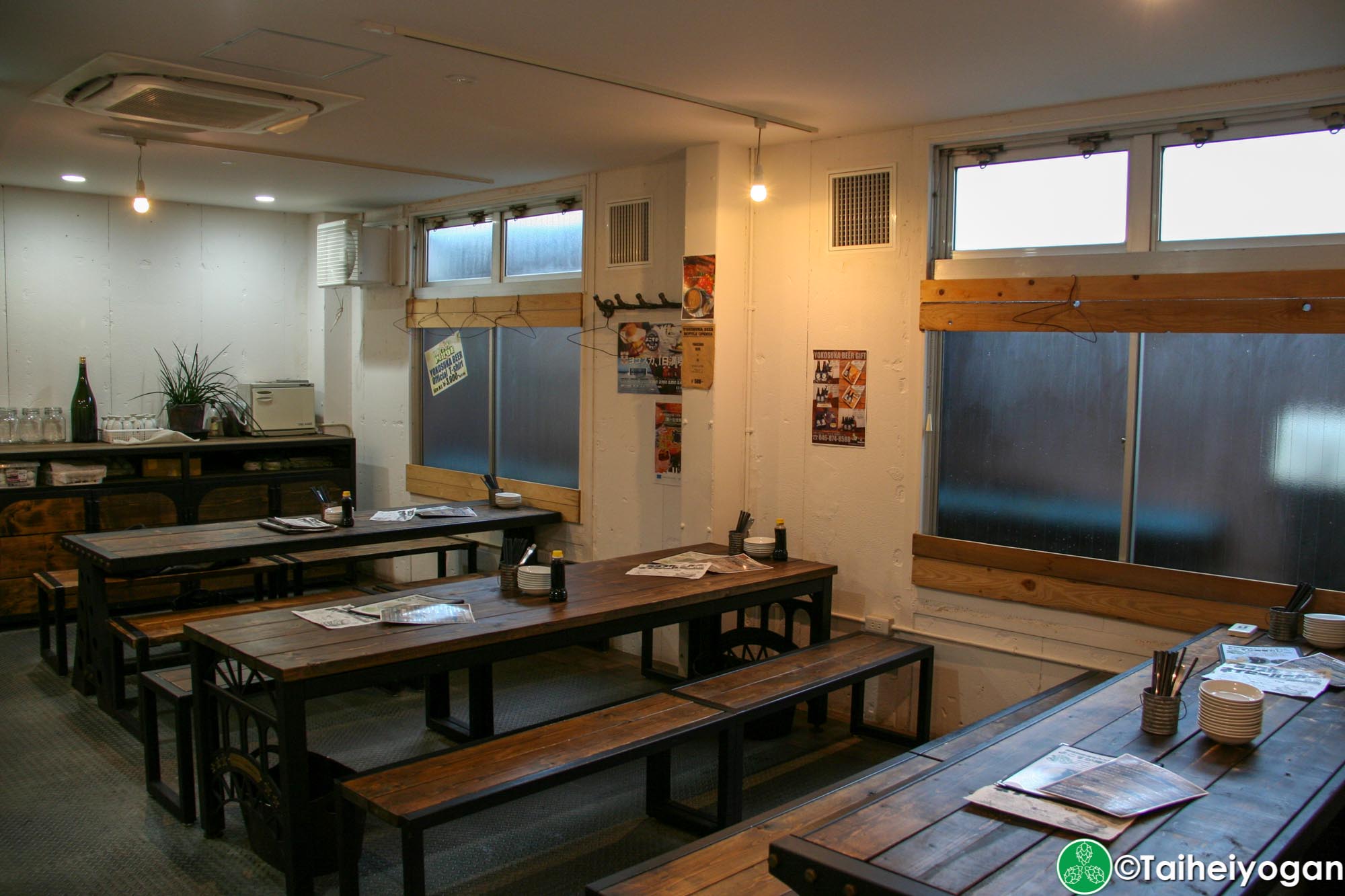 Yokosuka Beer - Interior - 2F - Tables