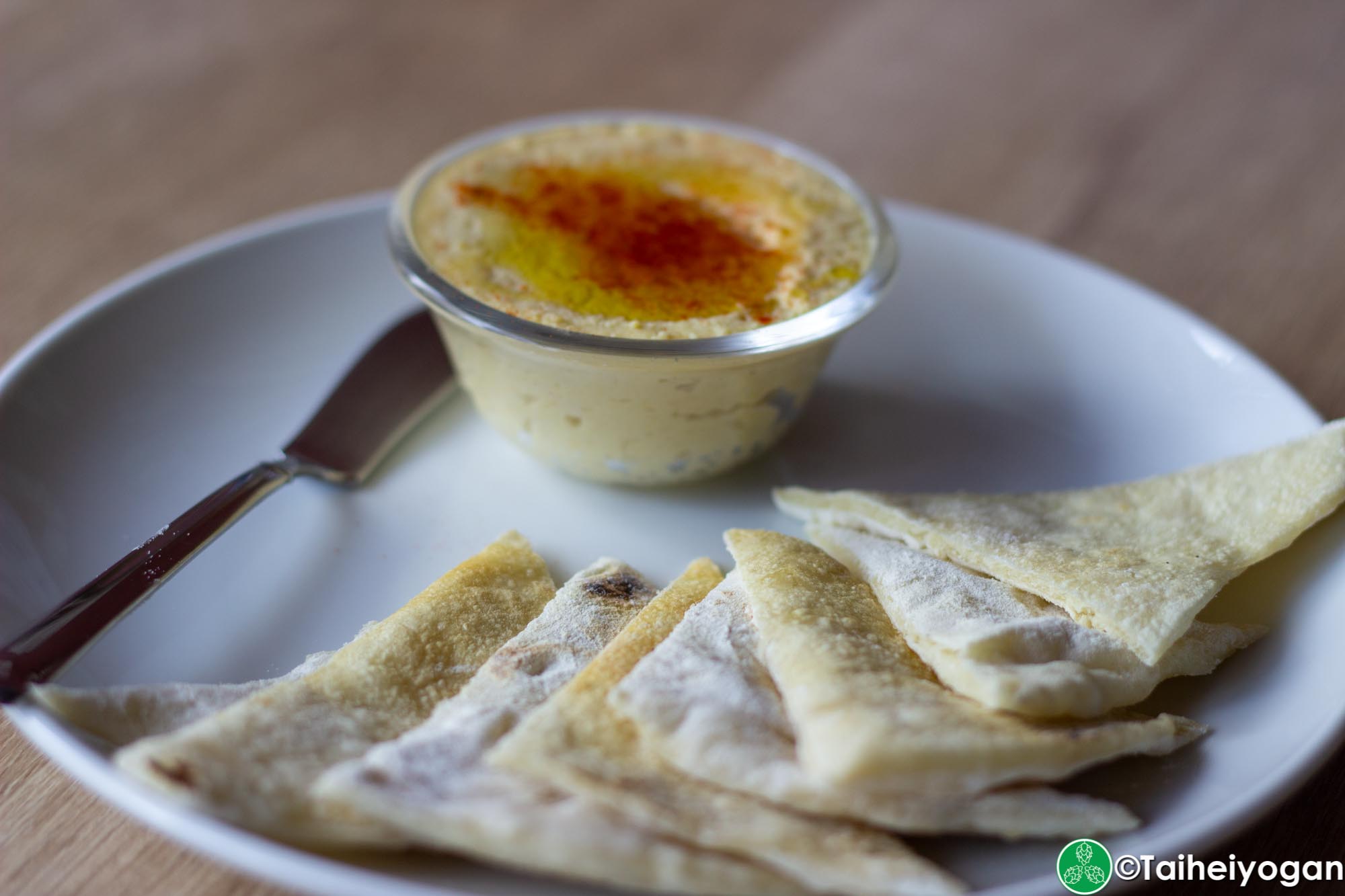 Bruntons - Menu - Hummus w/ Pita