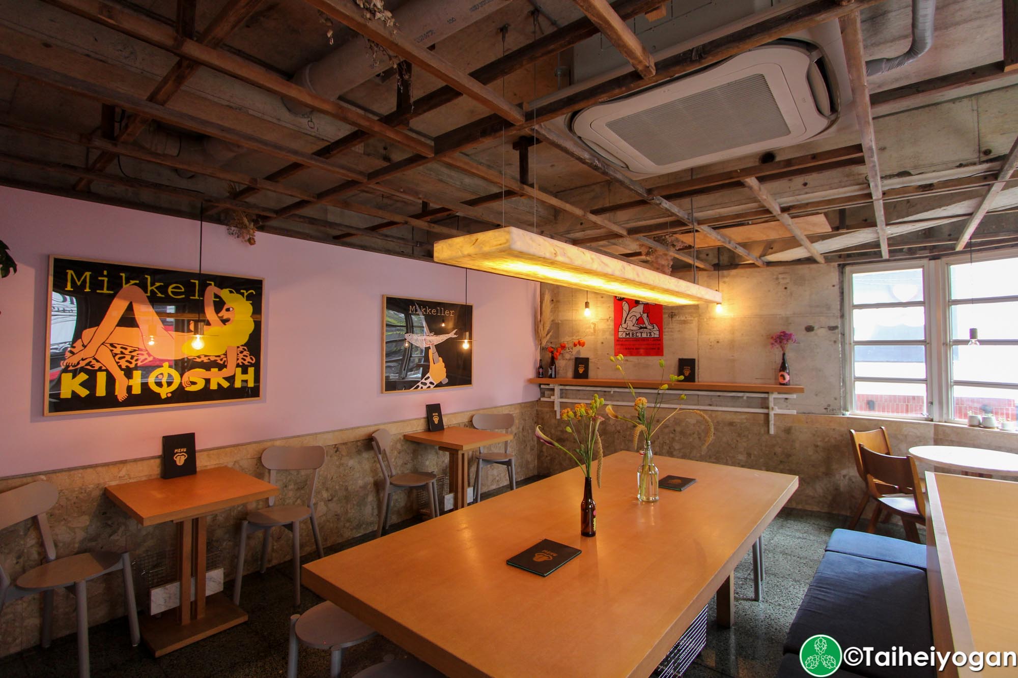 Mikkeller Tokyo - 2nd Floor - Interior - Tables