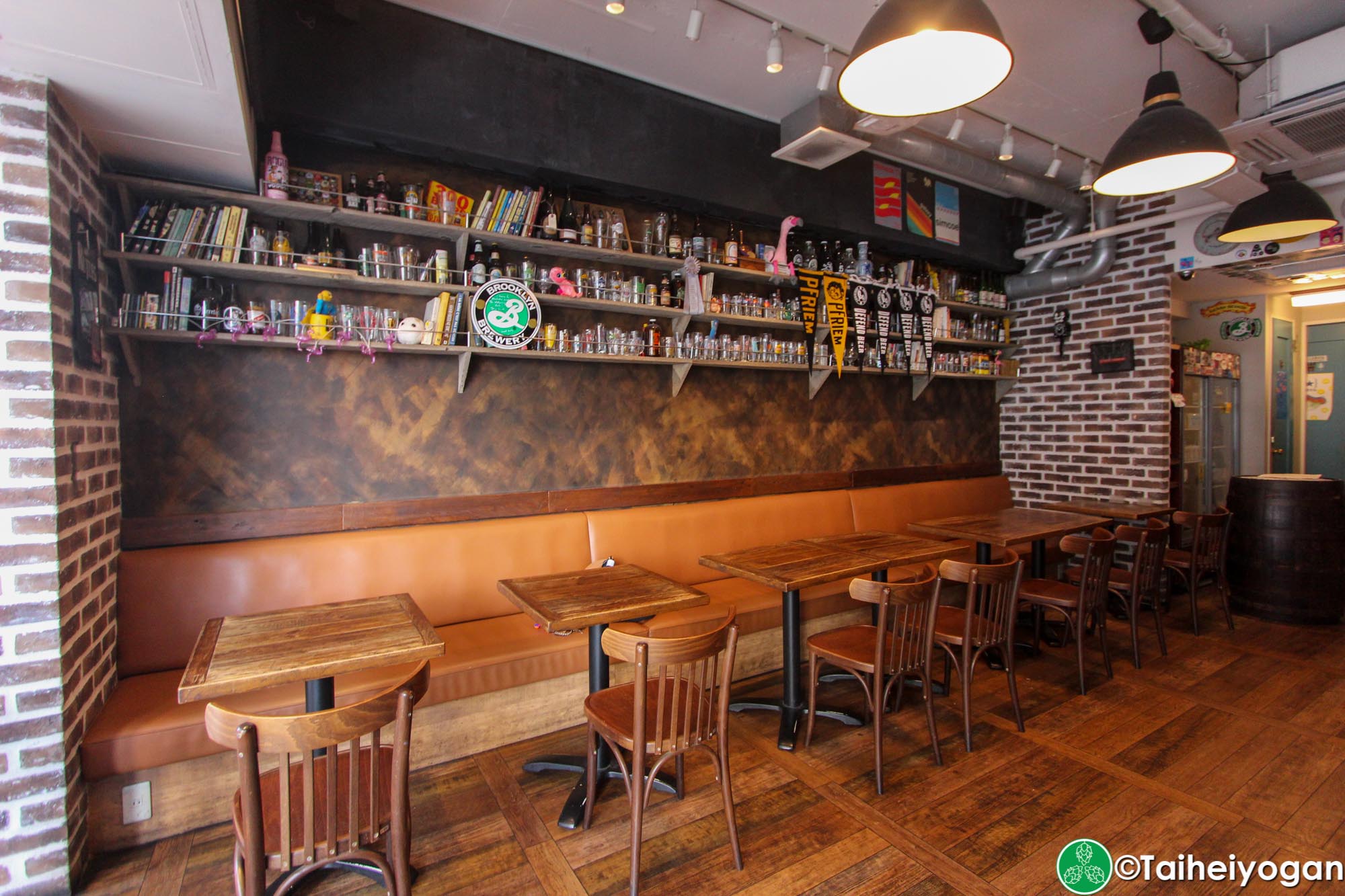Watering Hole - Interior - Tables