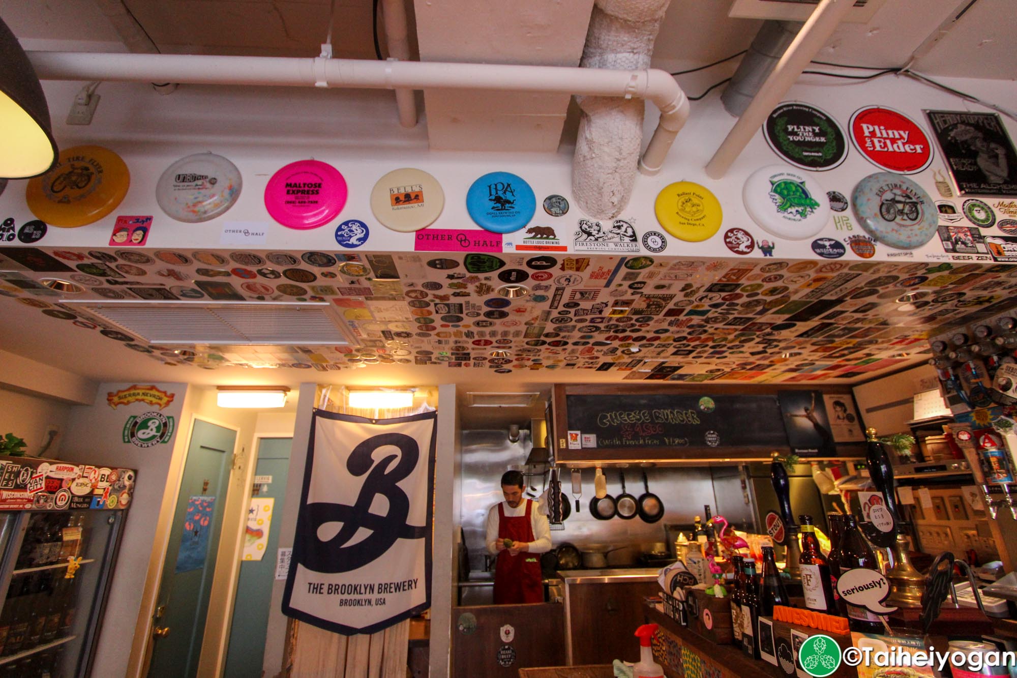 Watering Hole - Interior - Decorations