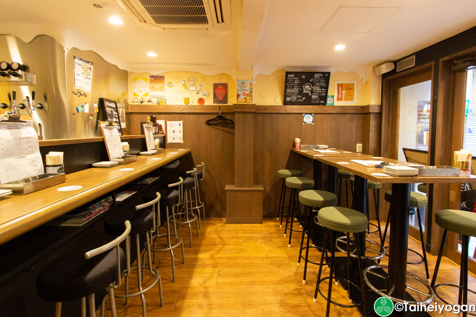 スワンレイクパブエド・Swan Lake Pub Edo (田町店・Tamachi) - Interior