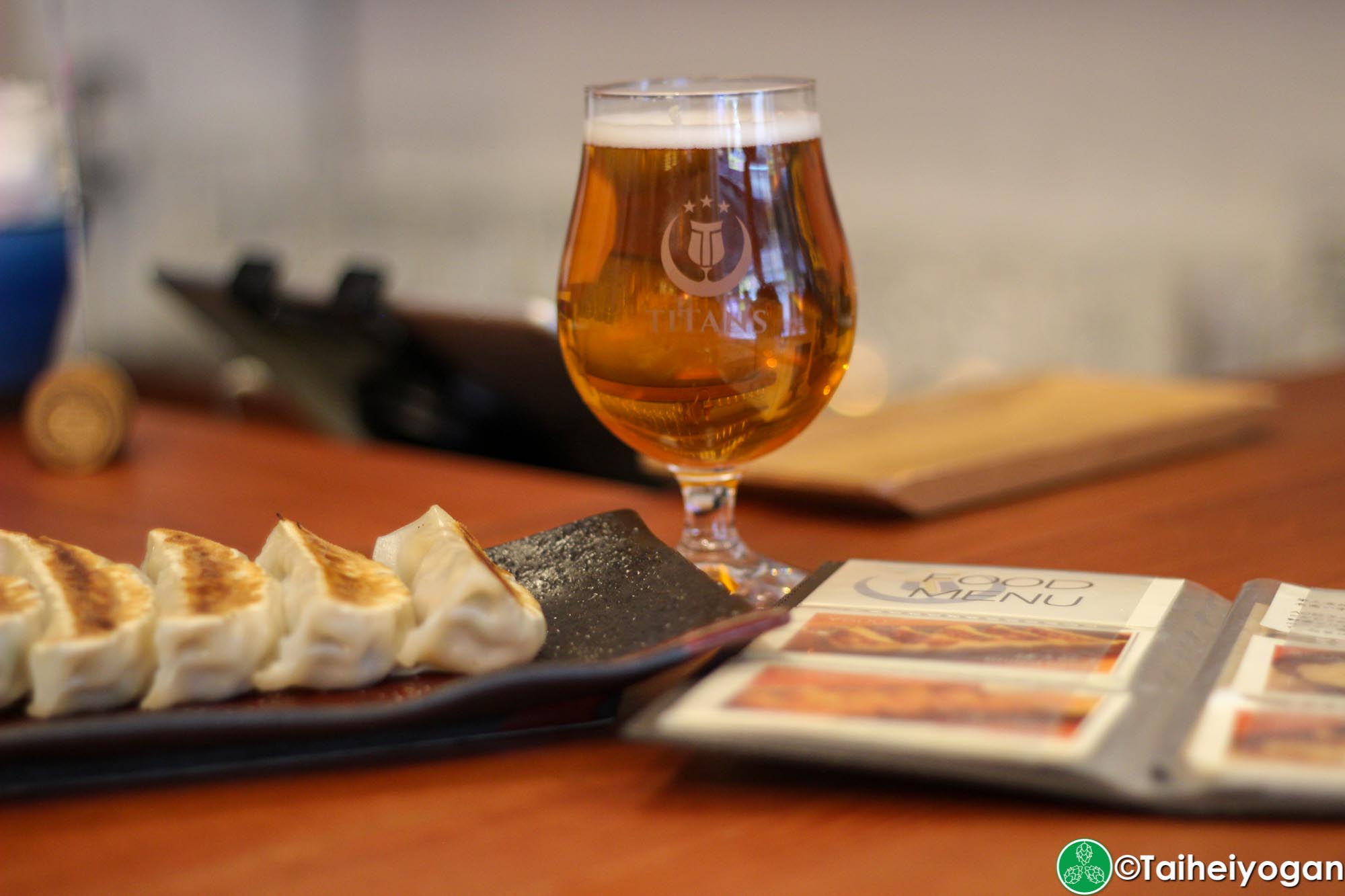 Titans Craft Beer Taproom & Bottle Shop (Otsuka)