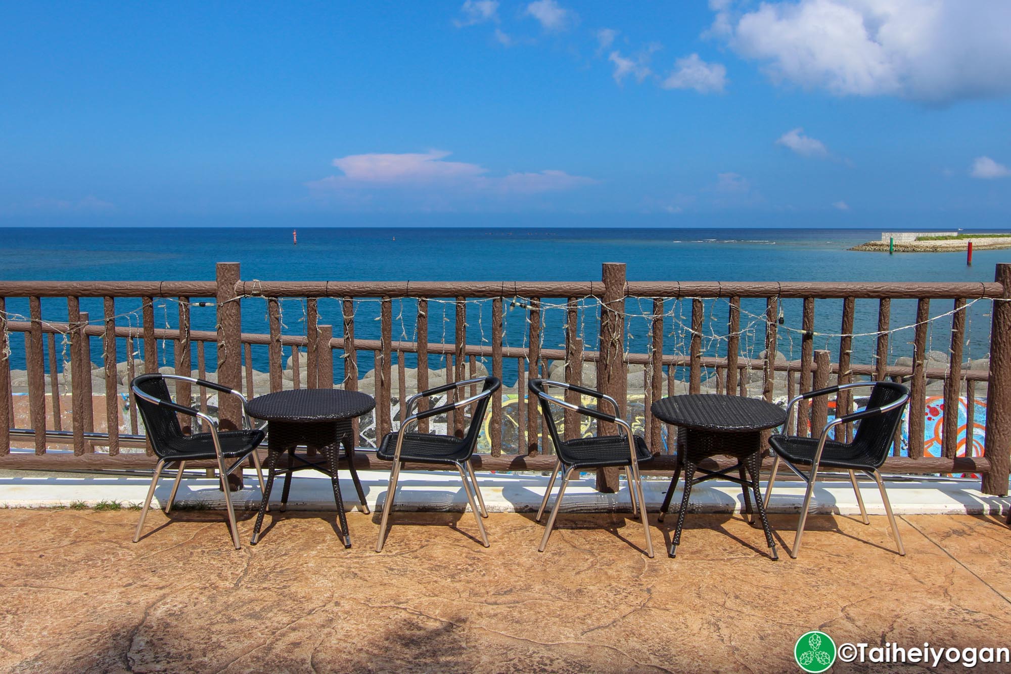 Chatan Burger Base Atabii's - Outdoor Seating