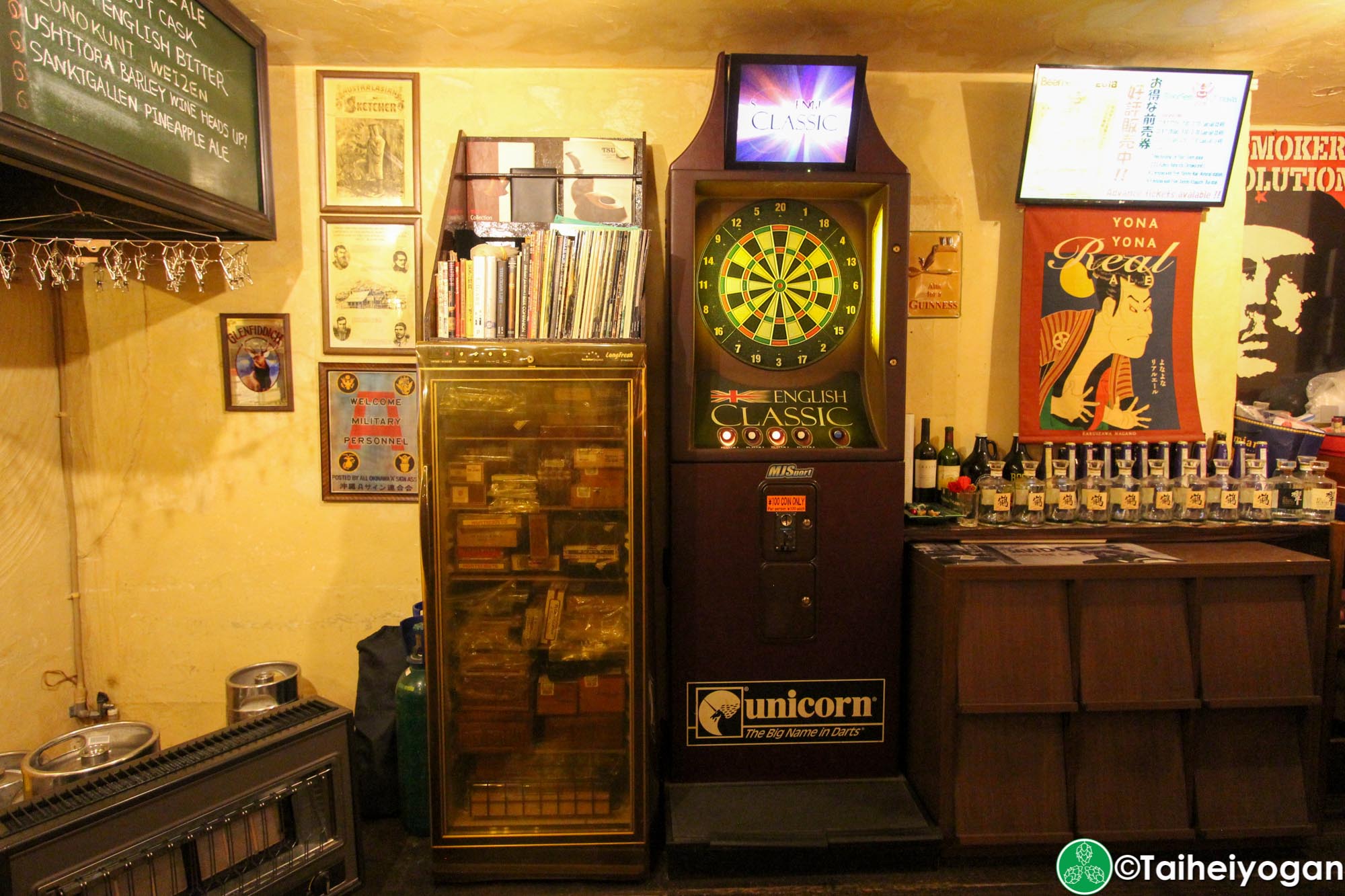 I's Public Ale House - Interior - Dart Board & Deocrations