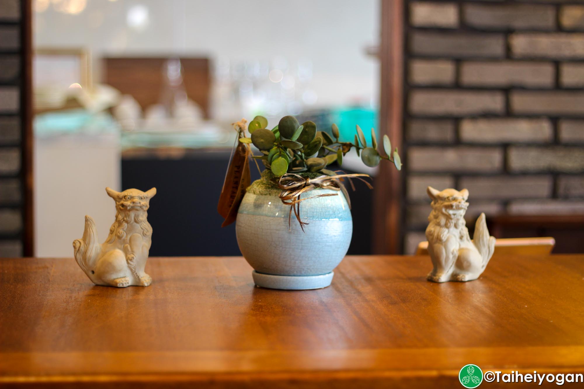 Ukishima Brewery Taproom - Interior - Decorations