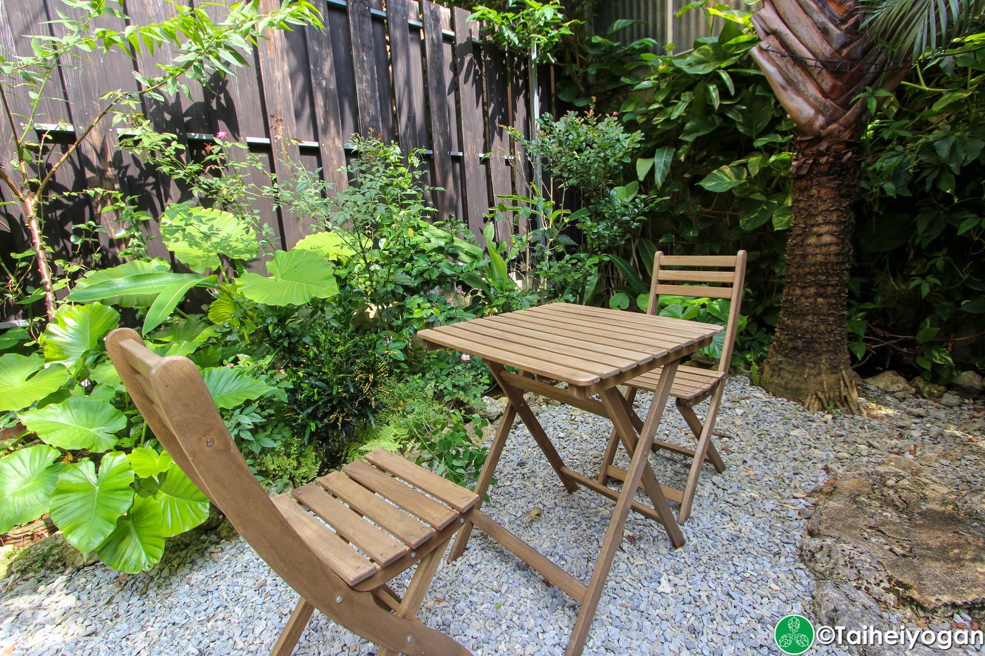 Ukishima Garden - Outdoor Garden Seating