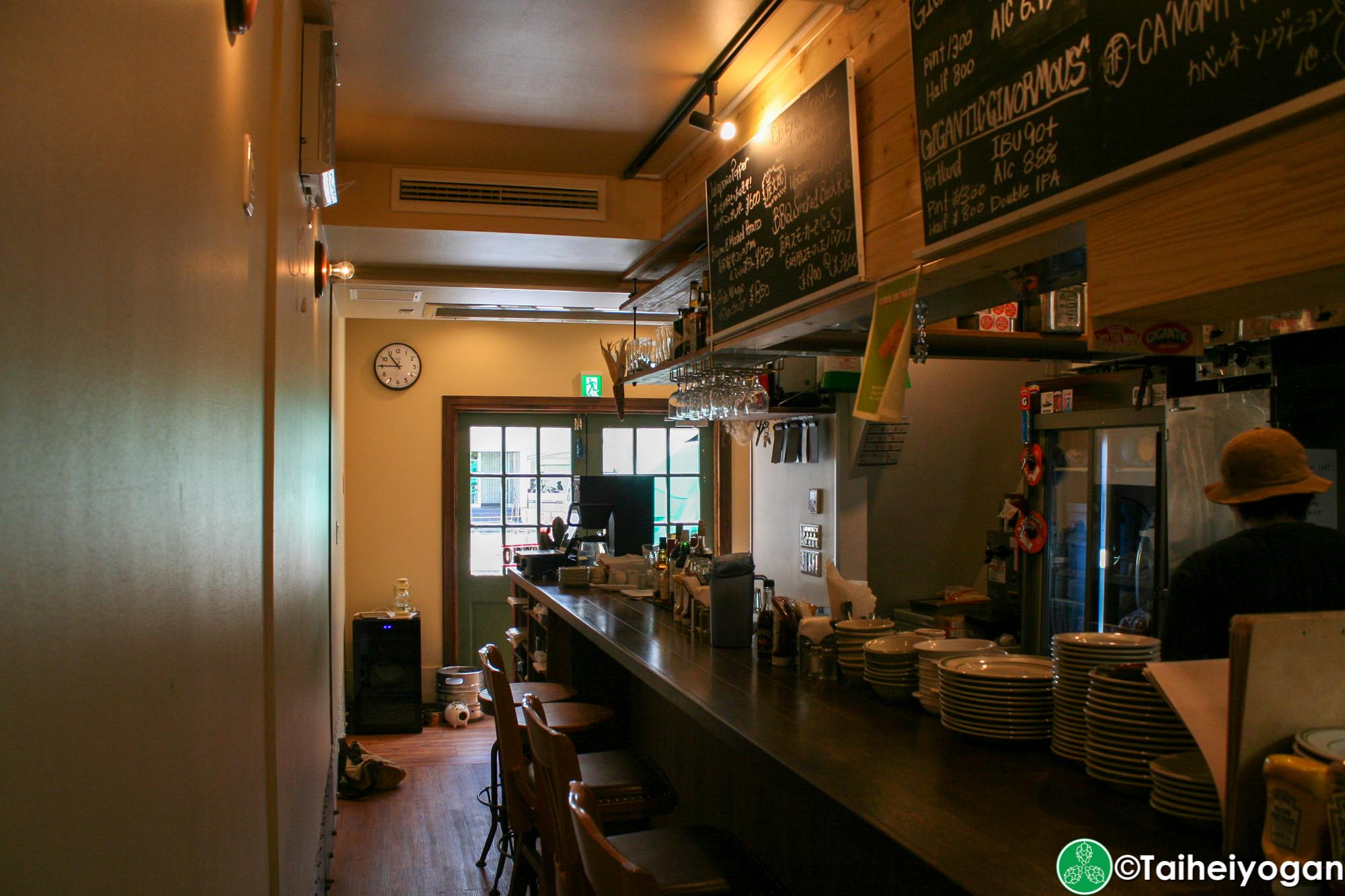 Charbro - Interior - Bar Counter