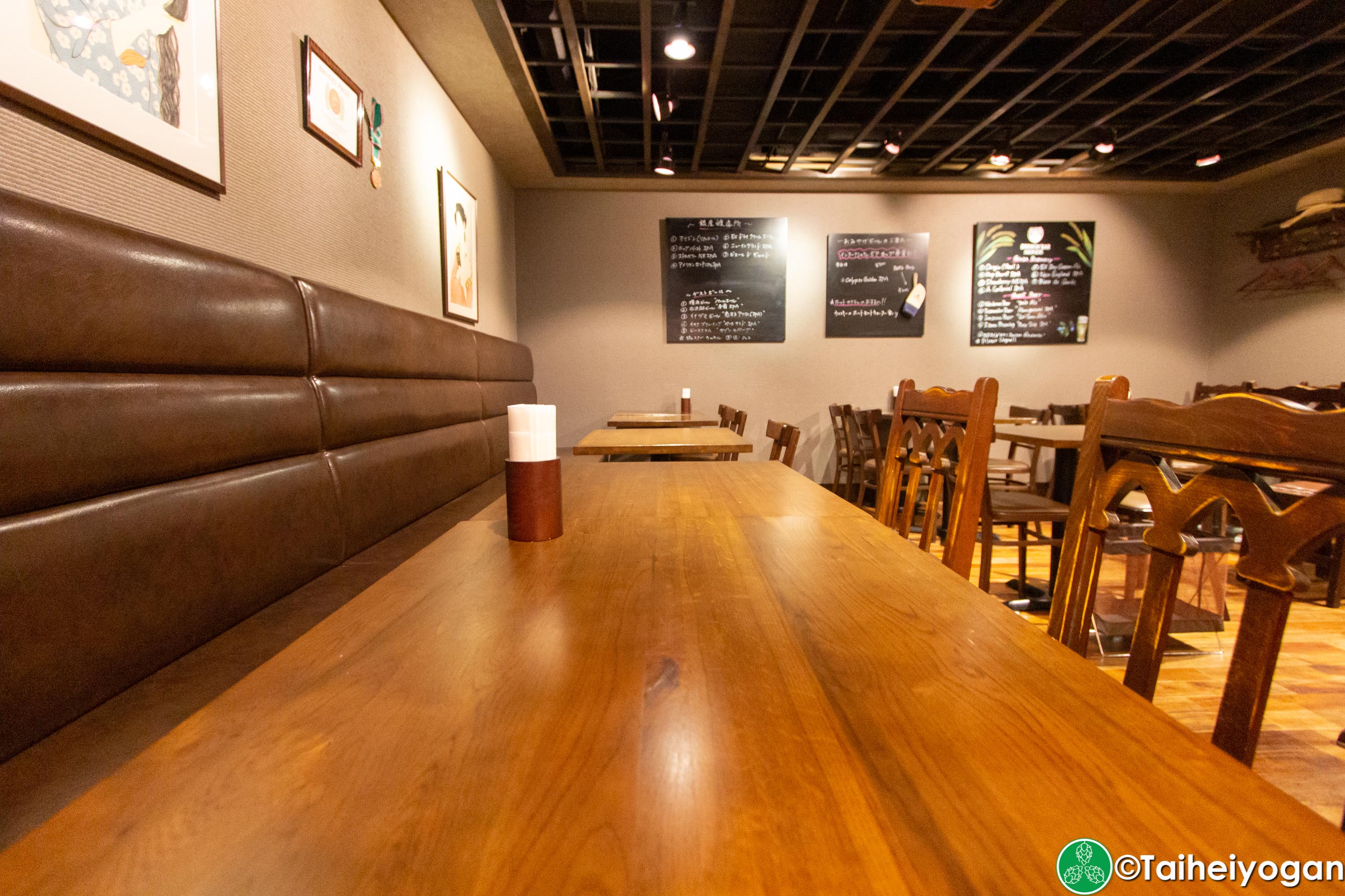 Brewin Bar Monde (主水) - Interior - Tables