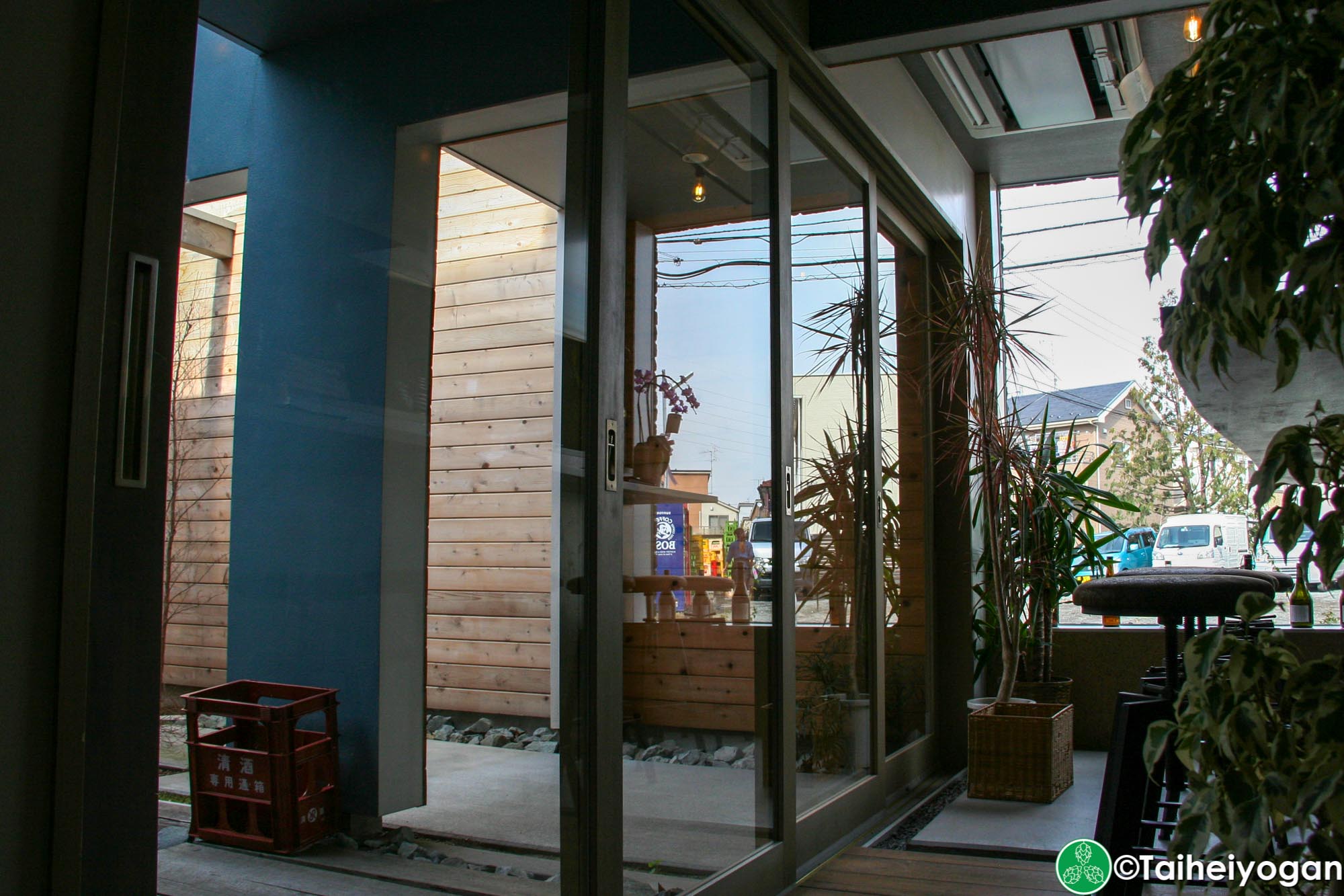 Kagoya Tasuku (籠屋たすく) - Interior - Entrance