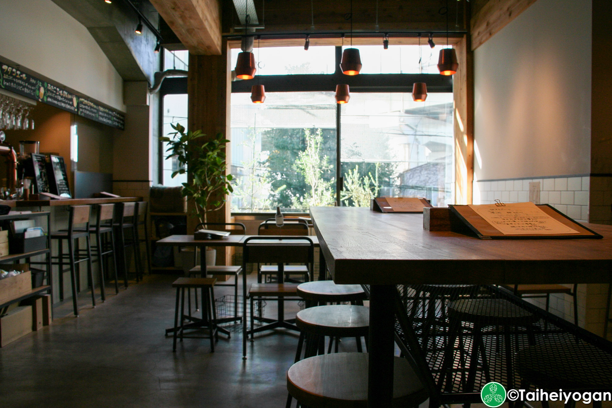 Futako Brewery - Interior - Table Seating