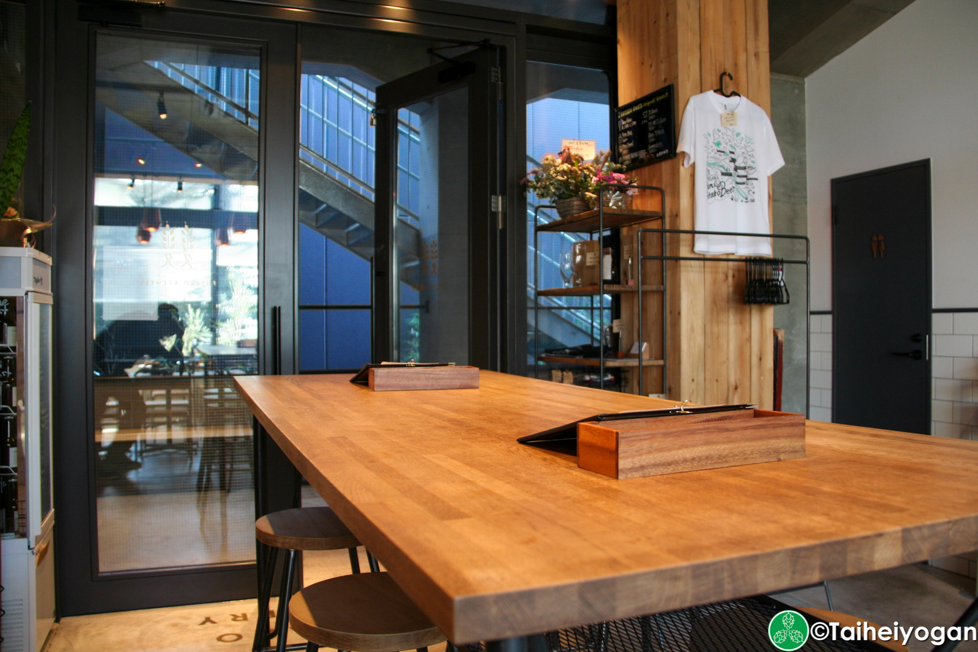 Futako Brewery - Interior - Table Seating