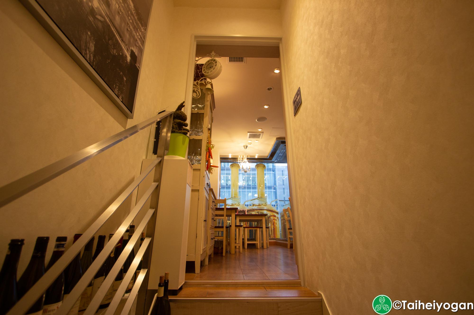 TDM 1874 Aoyama - Interior - 1F - Stairs to 2F