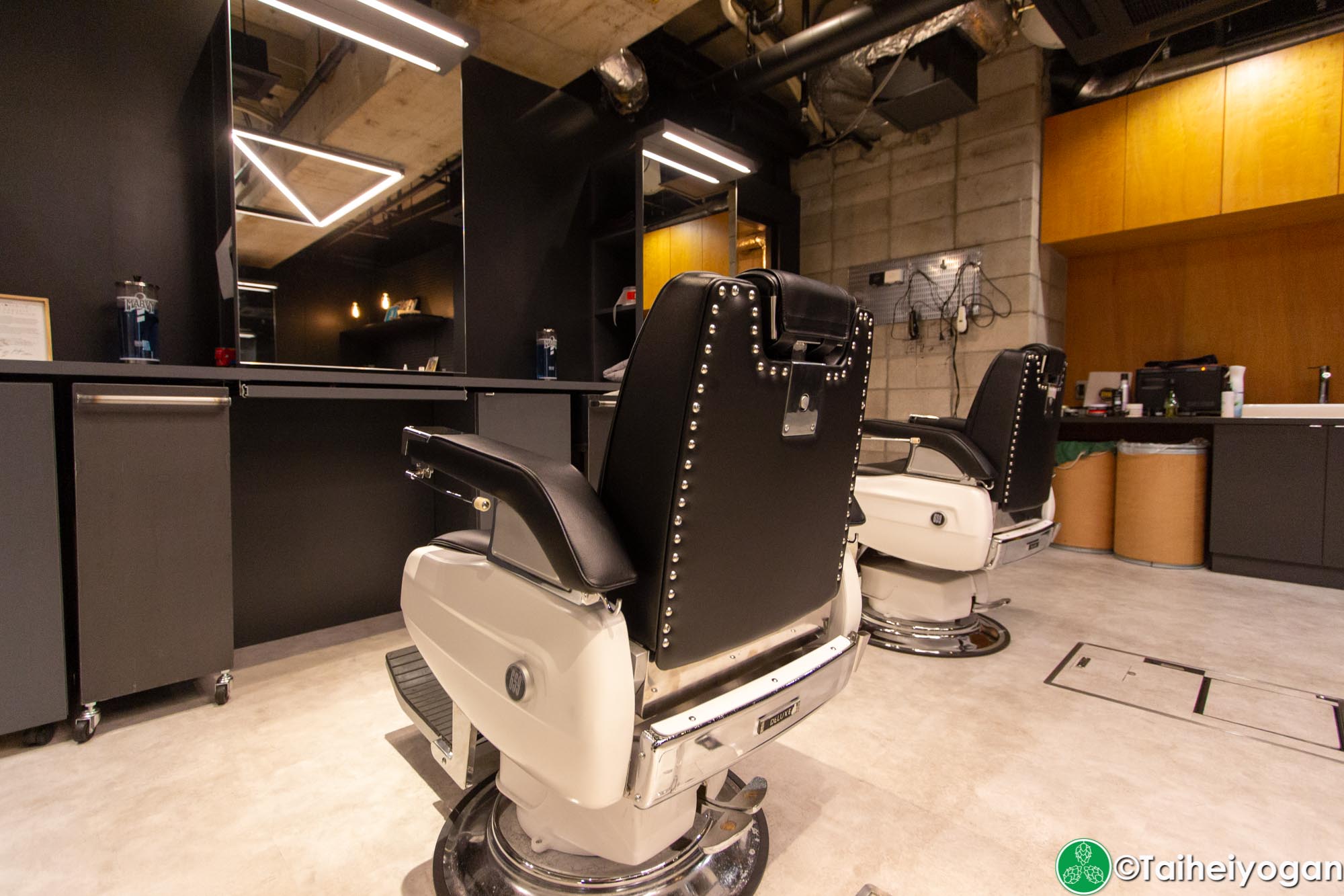 Frank's Barber and Beer Club - Interior - Barber Shop