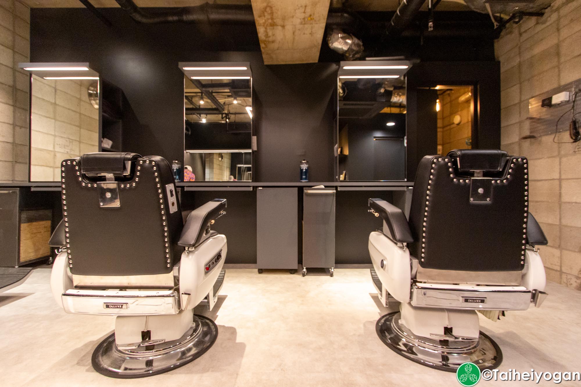 Frank's Barber and Beer Club - Interior - Barber Shop