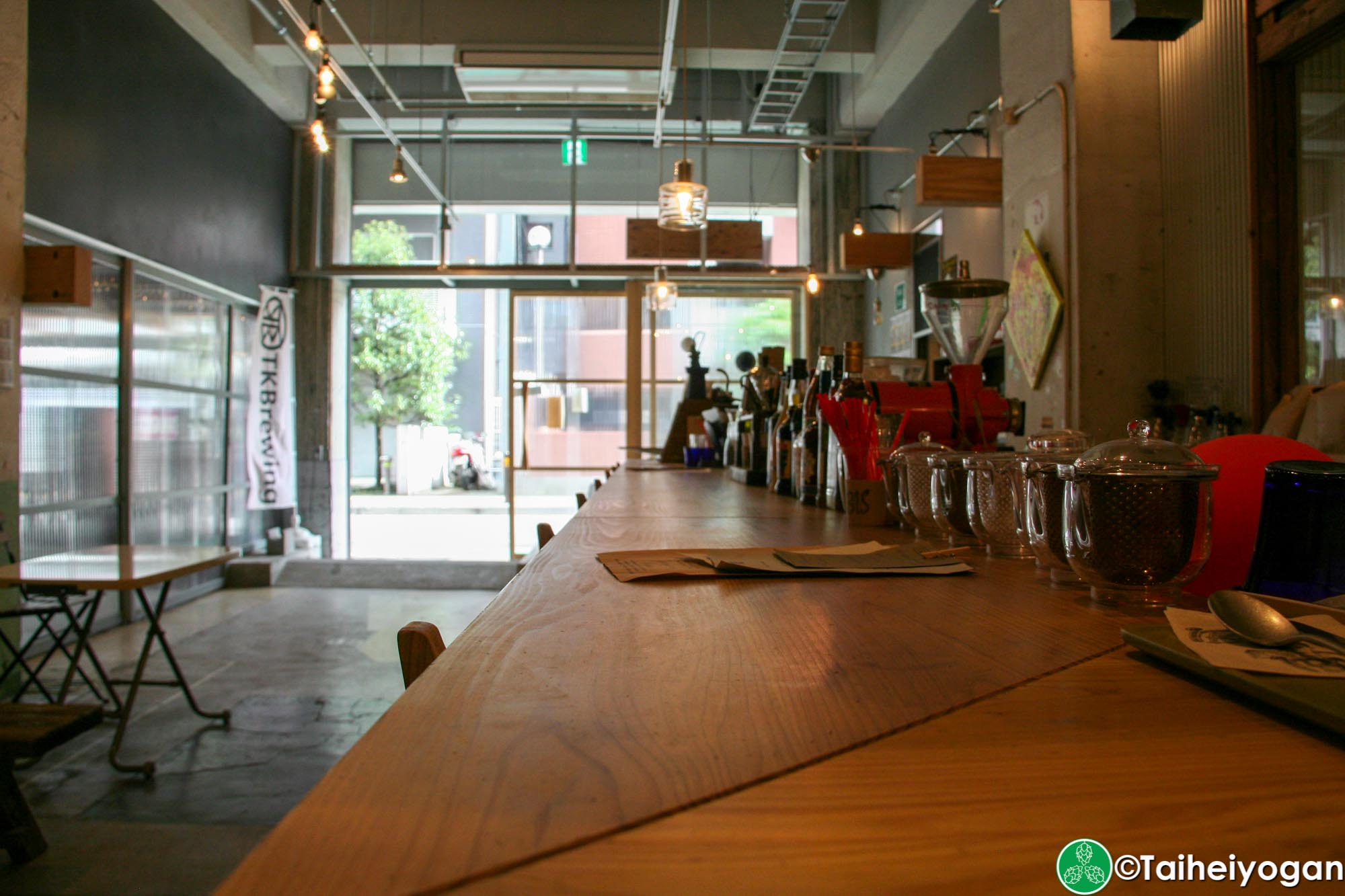 TKBrewing - Interior - Bar Area