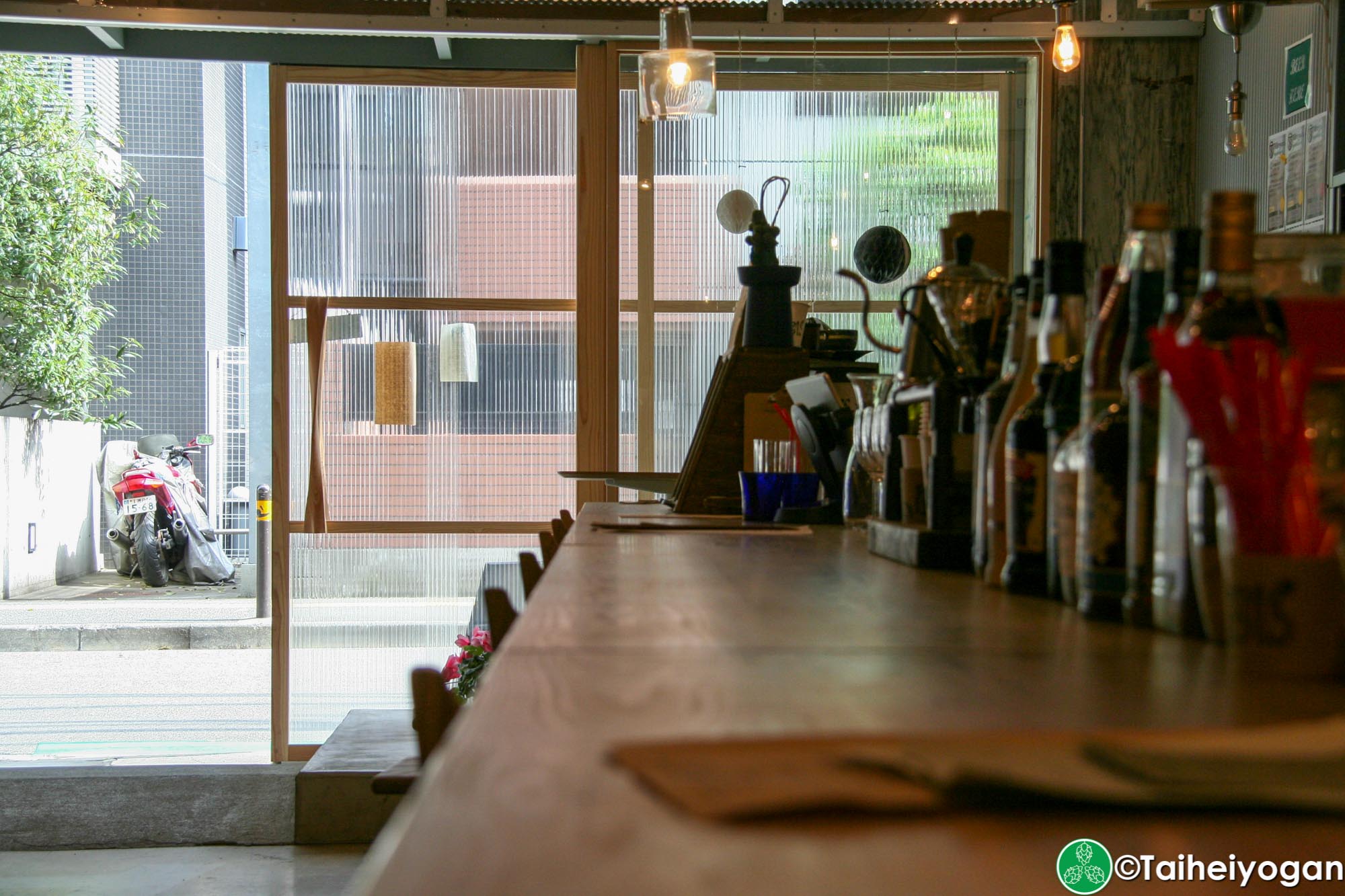 TKBrewing - Interior - Bar Area
