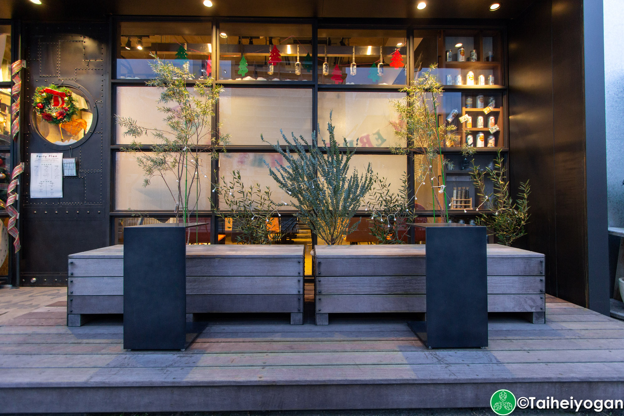 Y.Y.G. Factory - Outdoor Seating