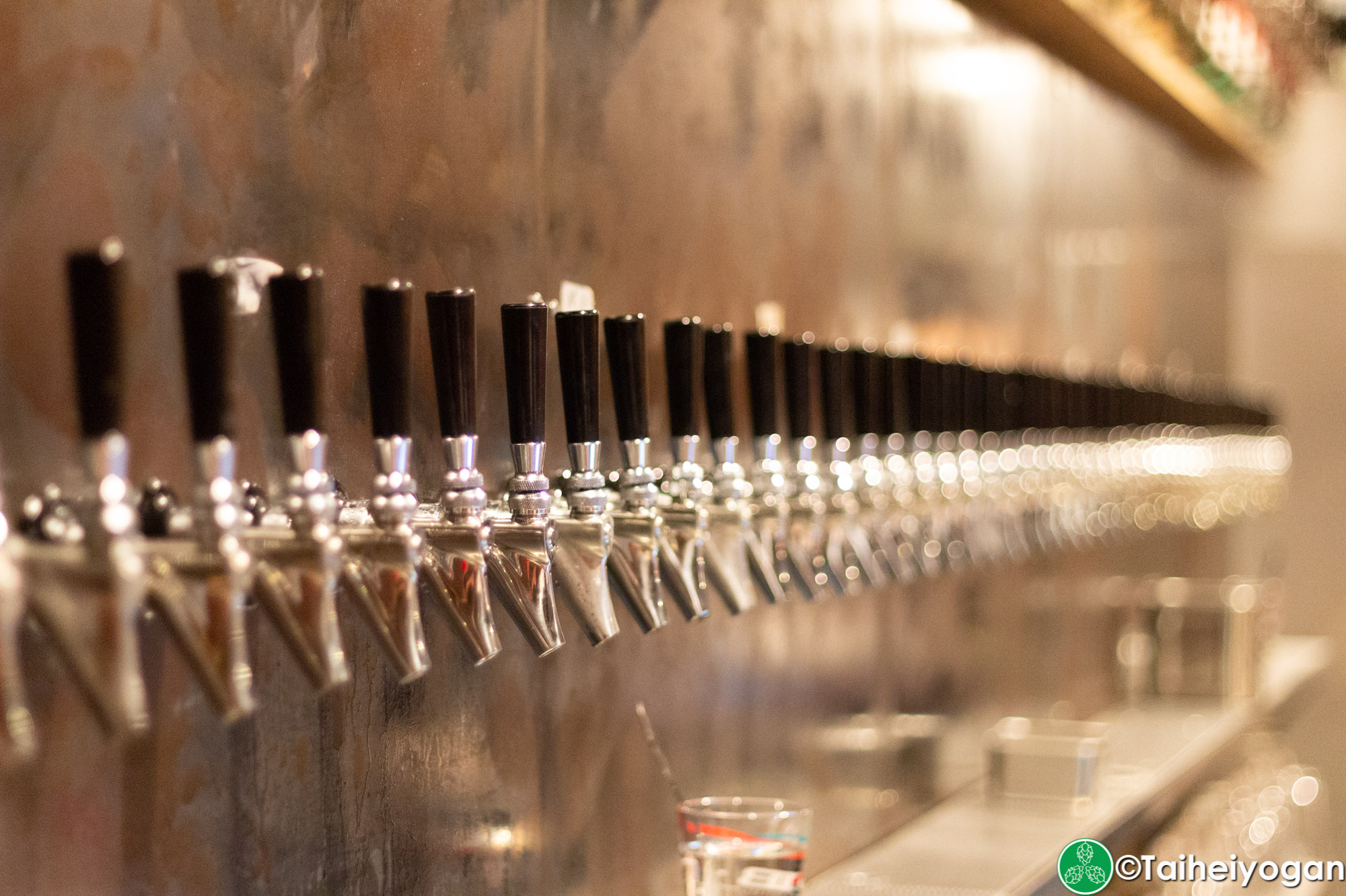 Craft Beer Bar Ibrew (恵比寿駅前店・Ebisu Ekimae) - Interior - Beer Taps