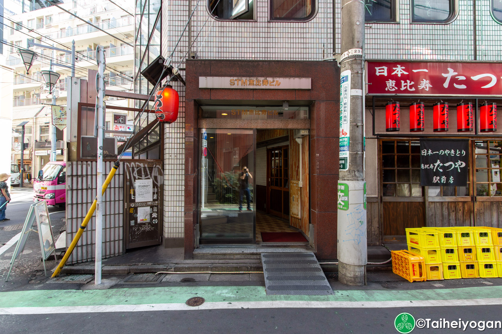 Craft Beer Bar Ibrew (恵比寿駅前店・Ebisu Ekimae) - Entrance