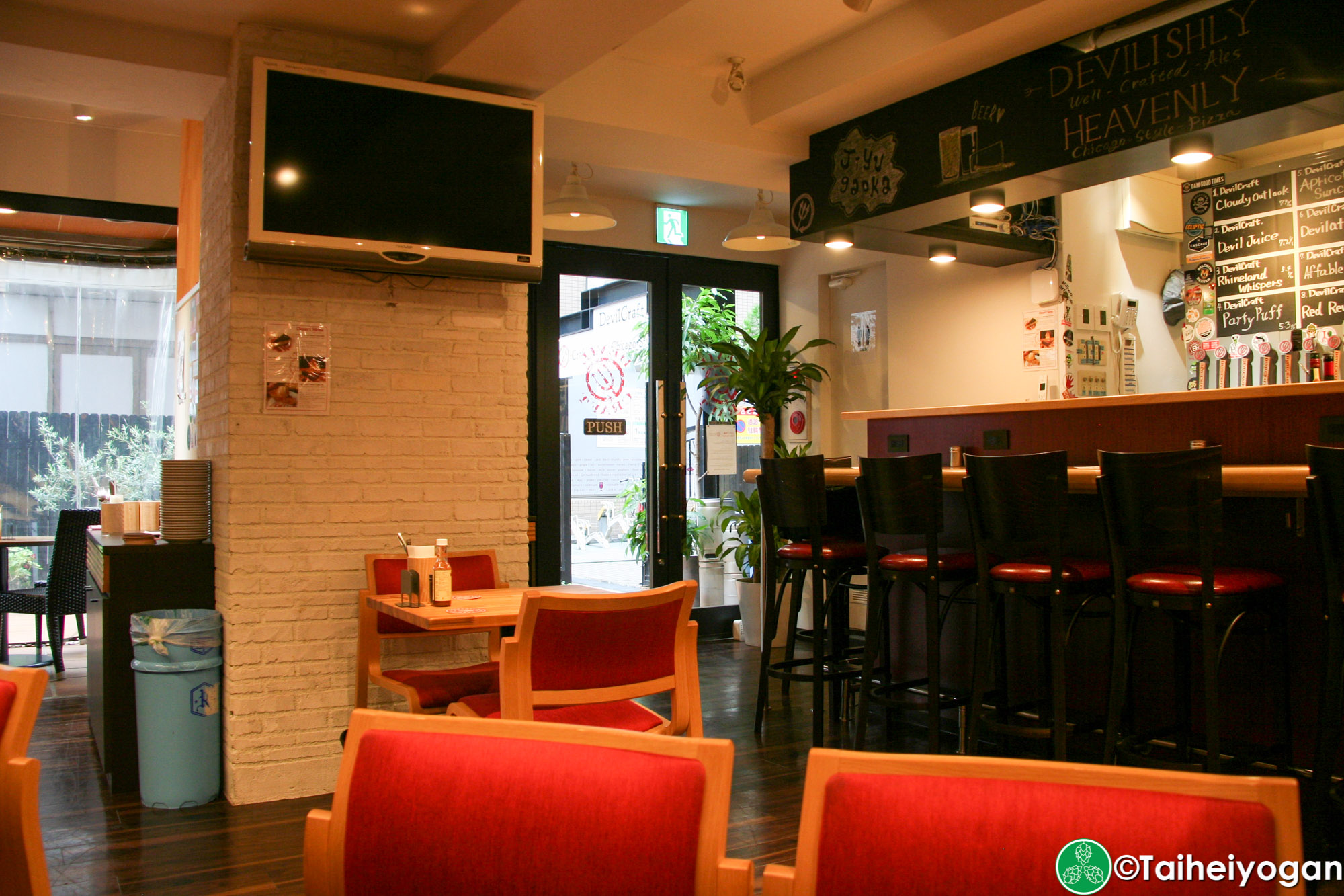 DevilCraft (Jiyugaoka・自由が丘) - Interior - Table Seating