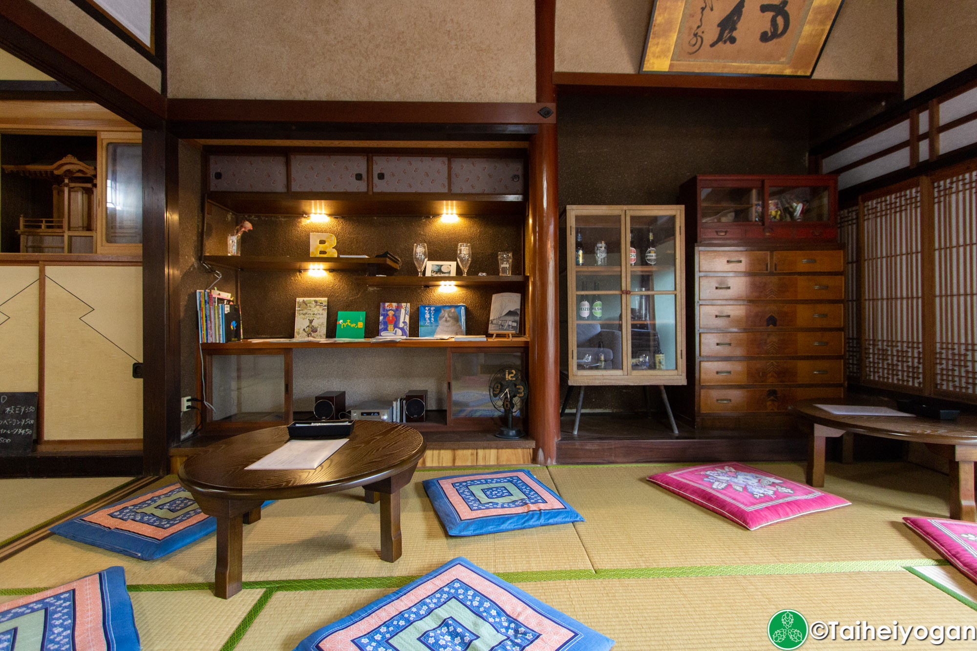 大三島ブリュワリー・Omishima Brewery - Interior- Table Seating