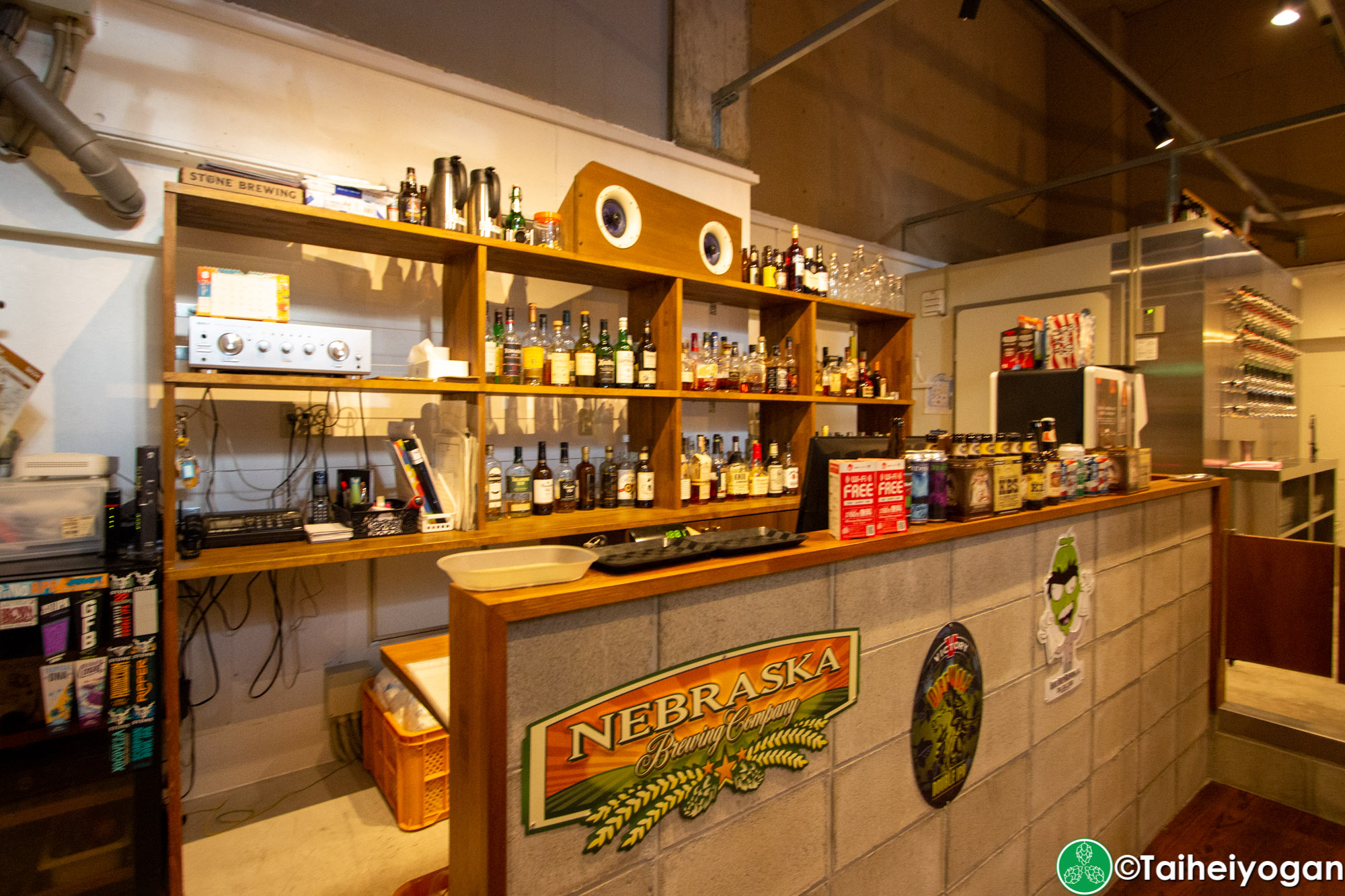 Craft Beer Diner Hopheads - Interior - Cashier