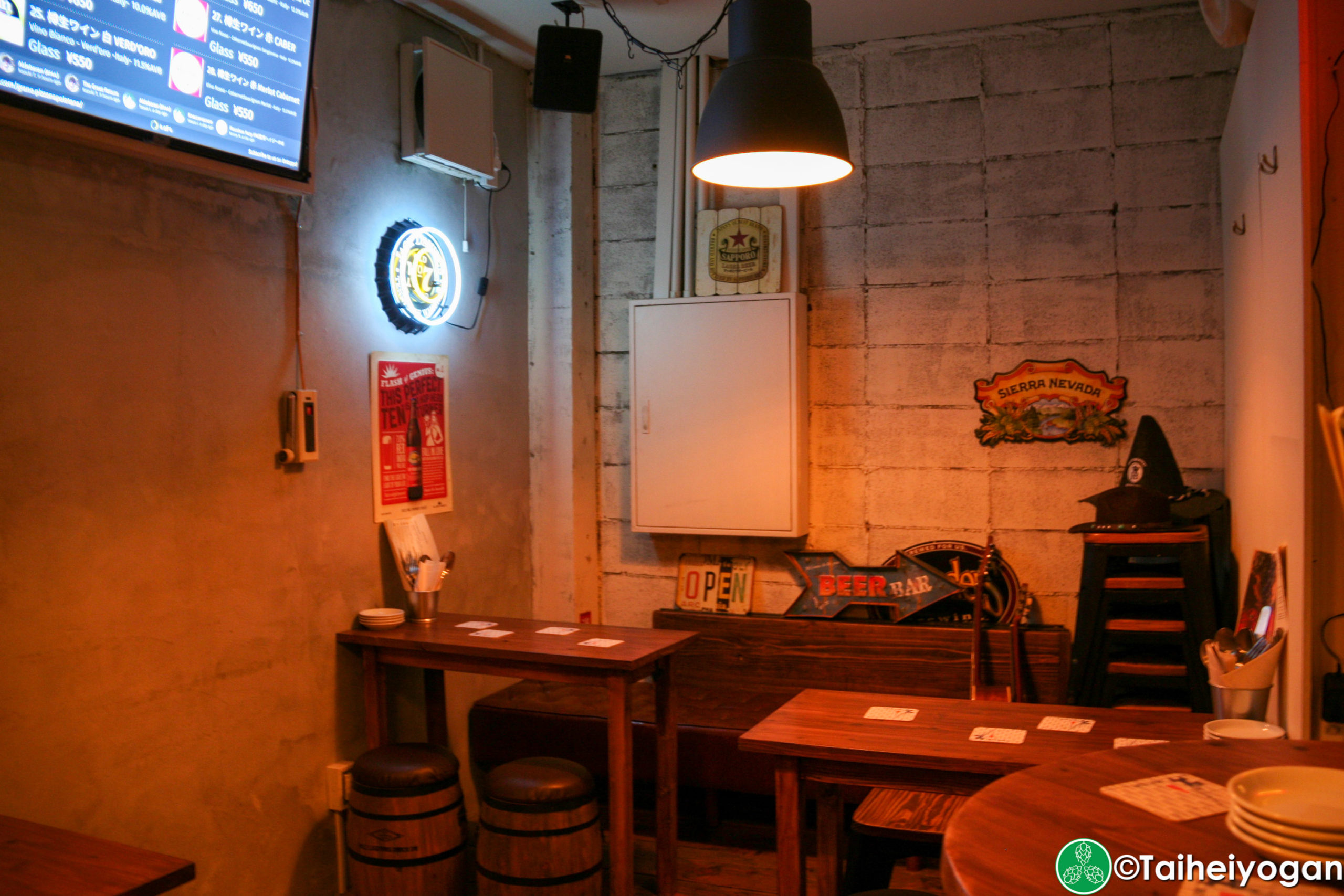 Draft Journey - Interior - Table Seating