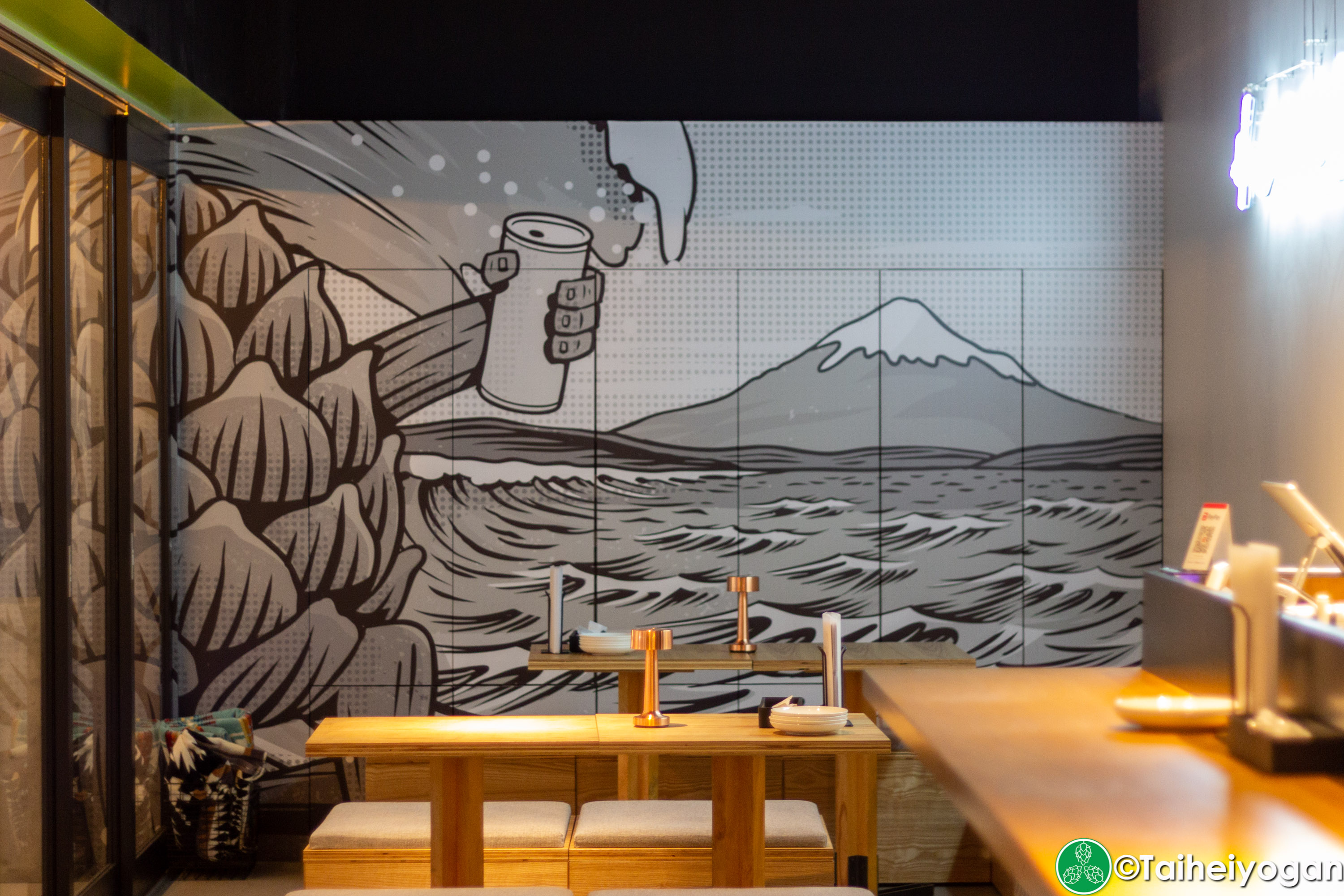 12 - Twelve (静岡・Shizuoka) - Interior - Table Seating