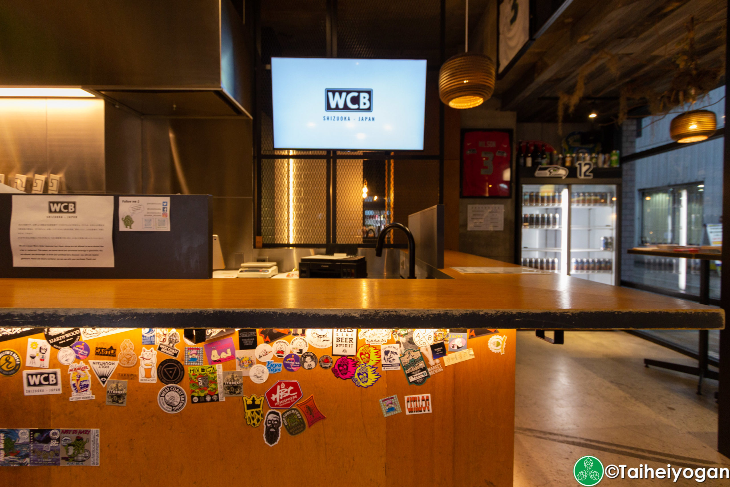 12togo - Interior - Bar Counter