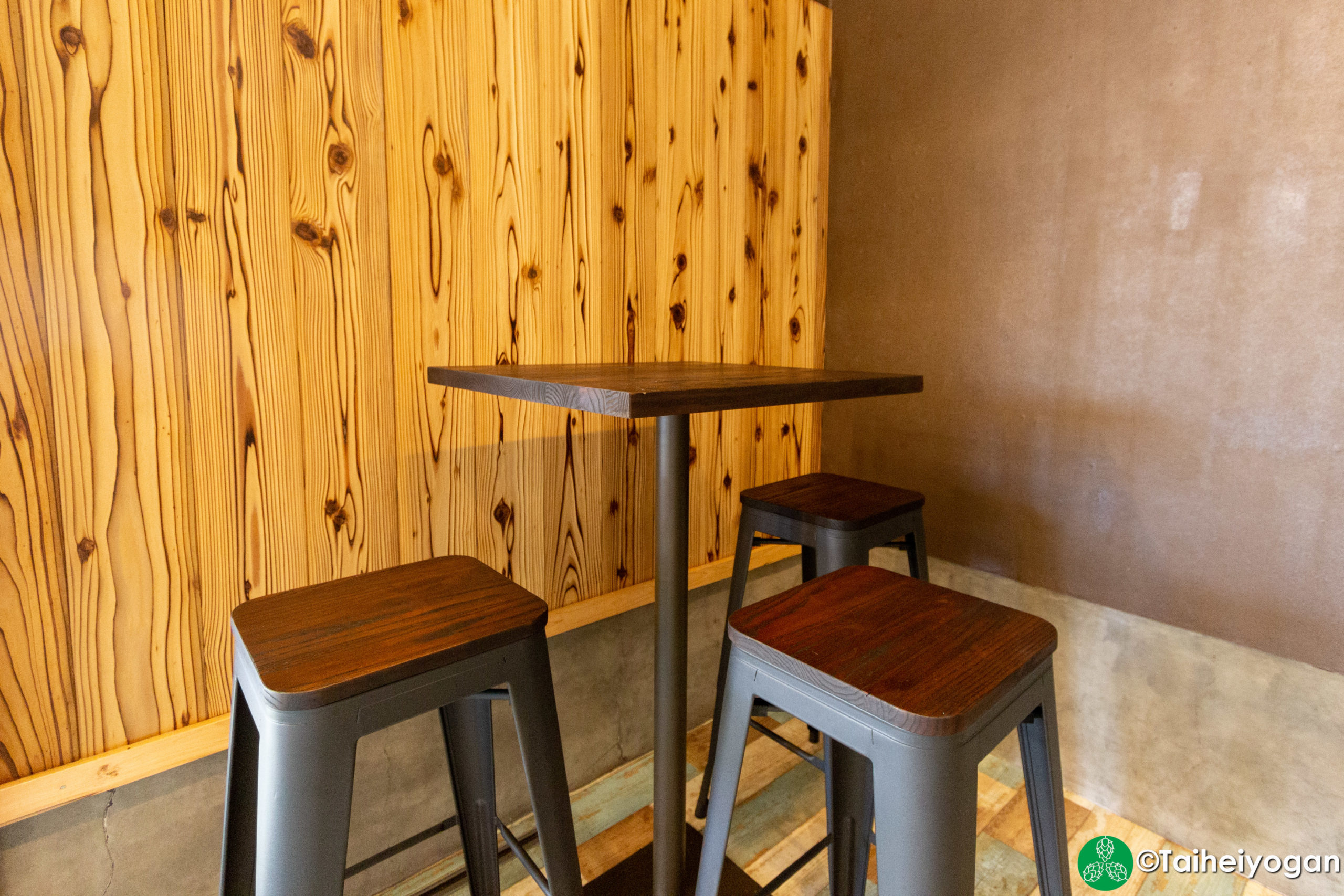 Shiokaze BrewStand Soga - Interior - Table Seating