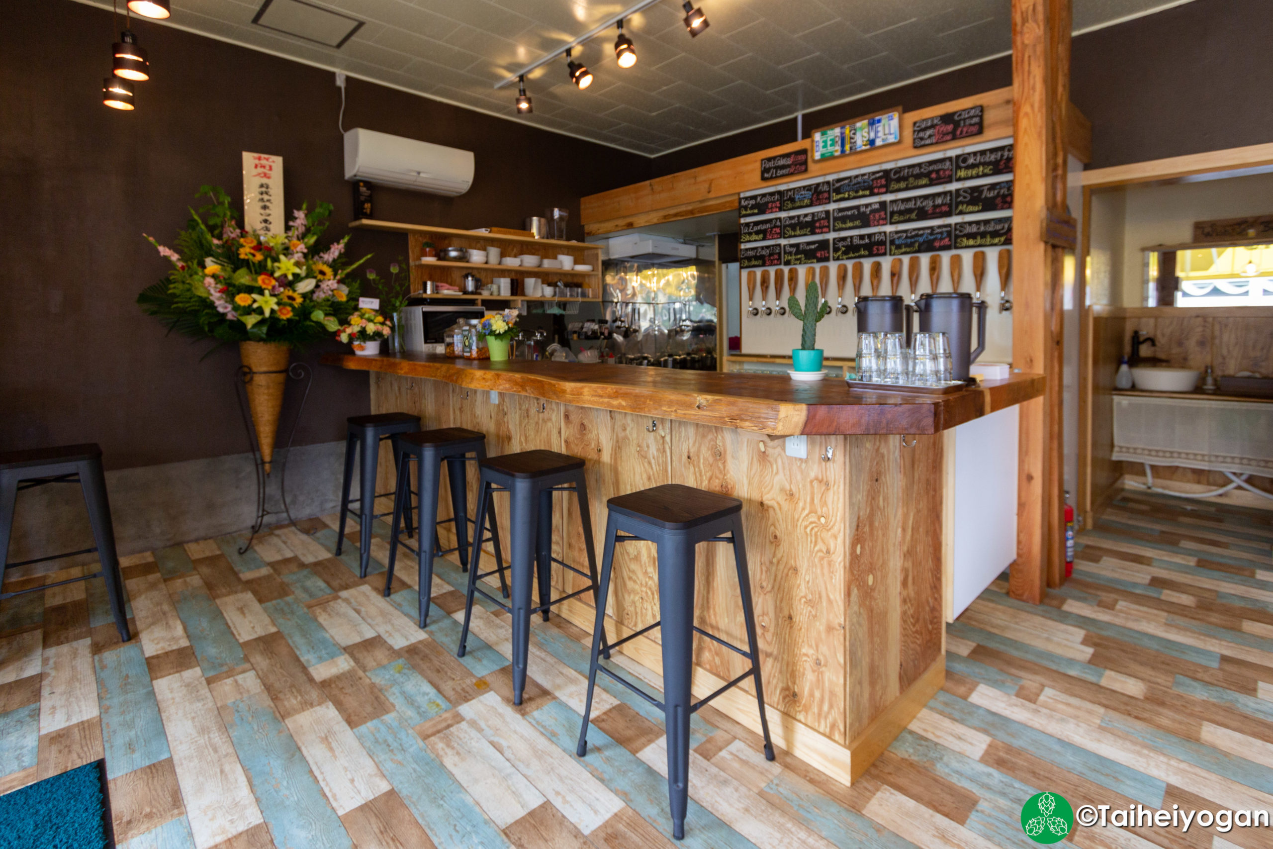 Shiokaze BrewStand Soga - Interior - Bar Counter Seating