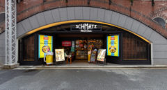 SCHMATZ (ビア ホール 日比谷グルメゾン店・Beer Hall HIBIYA GOURMET ZONE) - Entrance