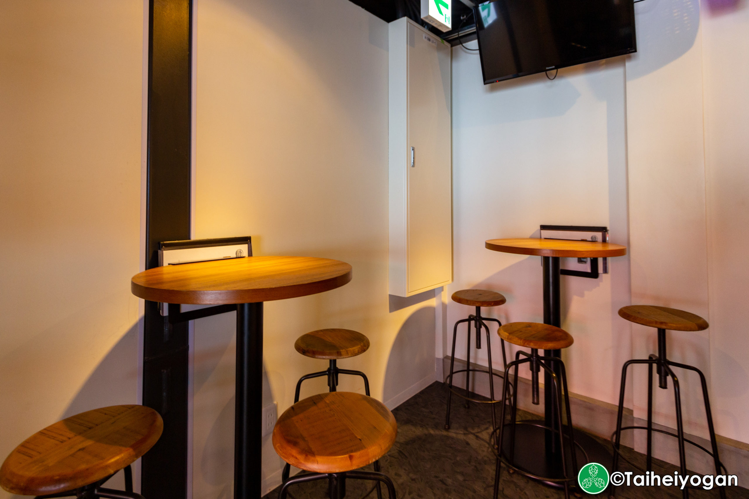 Tokyo Aleworks Station Taproom Yurakucho (TASTY) - Interior - Bar Area - Table Seating