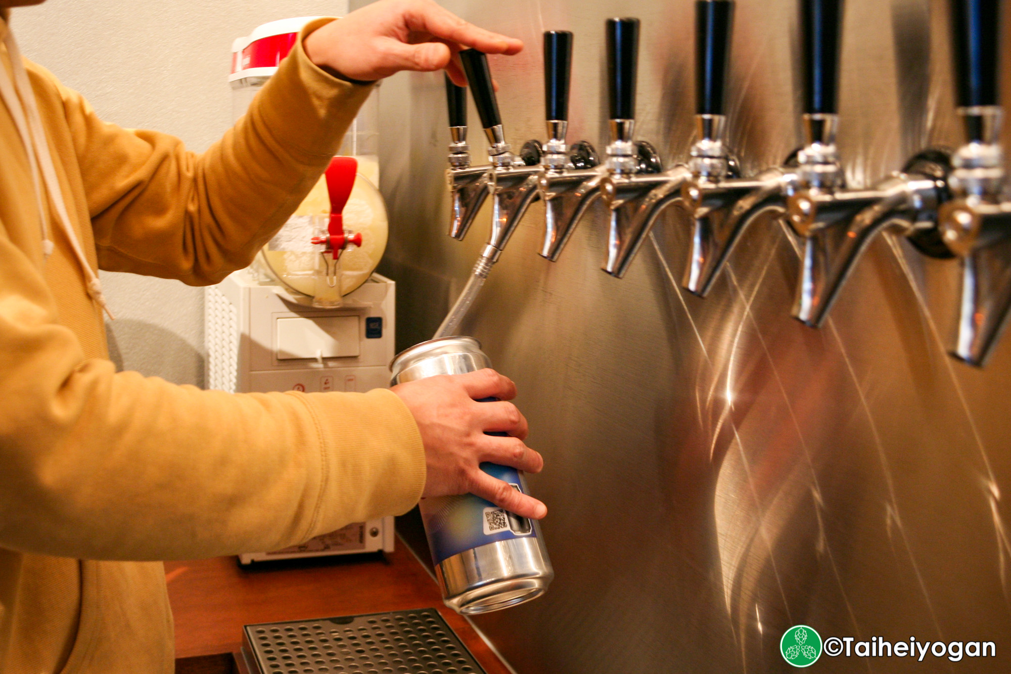 TAP&CROWLER - Take-out - Craft Beer Crowler